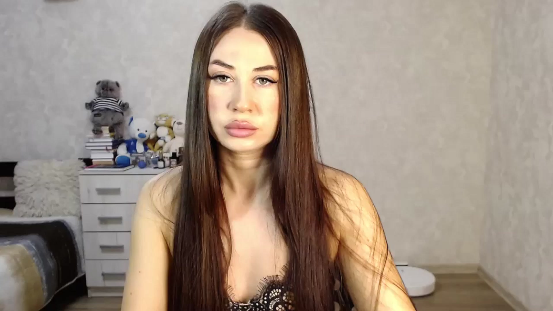 Gallery image thumbnail from SaintNicole's myfreecams stream on, 01/22/2025, 18:05 image 2 of 20