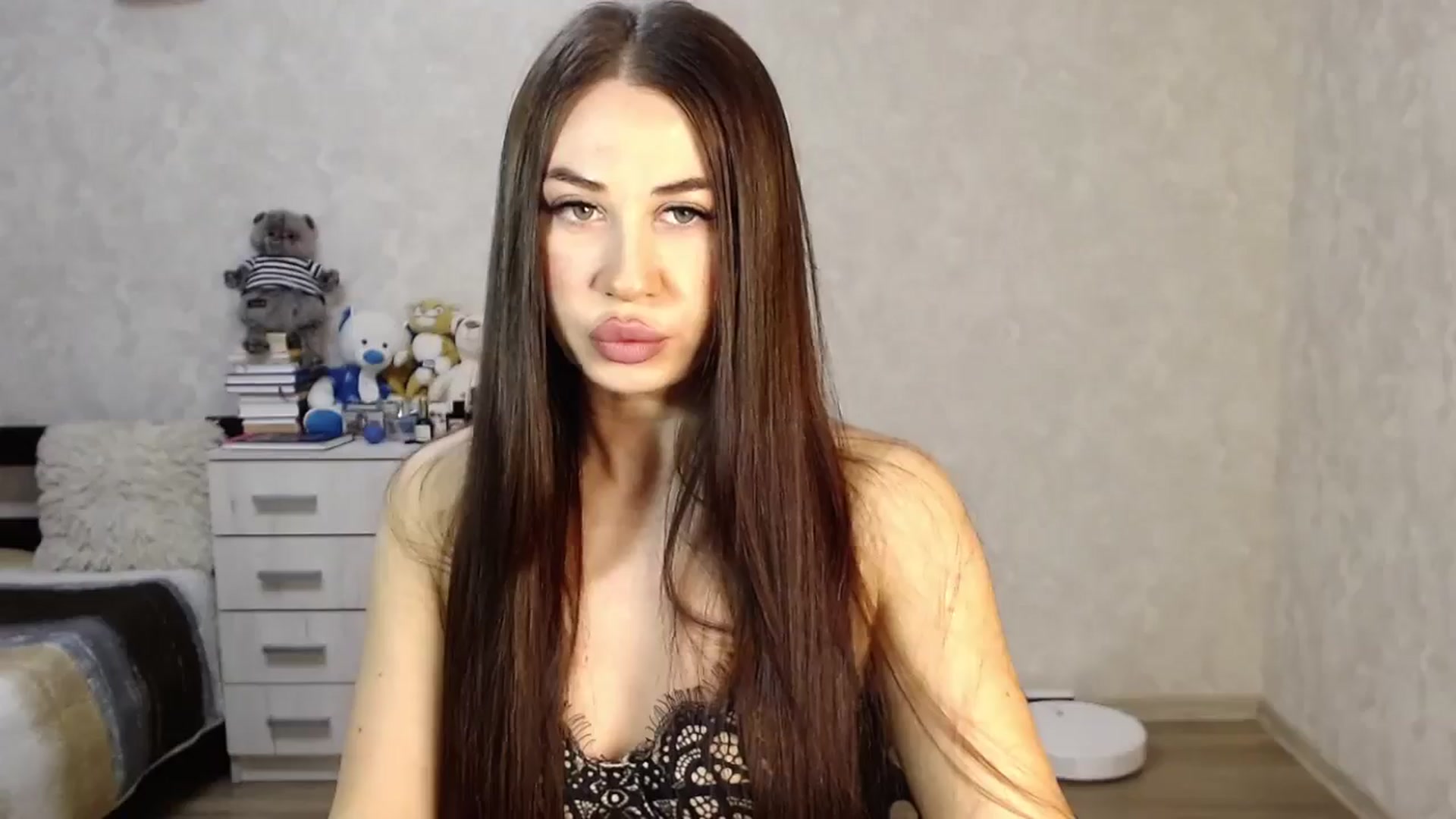 Gallery image thumbnail from SaintNicole's myfreecams stream on, 01/22/2025, 18:05 image 4 of 20