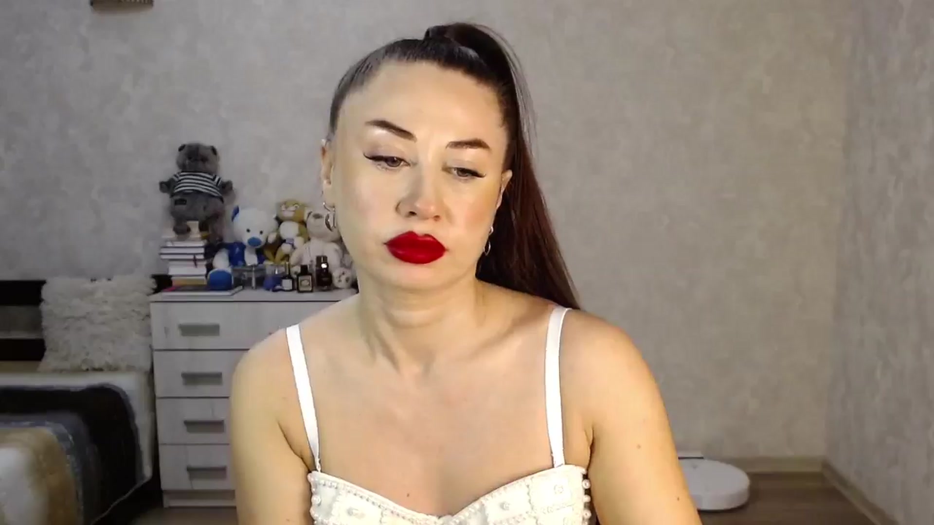 Gallery image thumbnail from SaintNicole's myfreecams stream on, 02/01/2025, 19:20 image 17 of 20