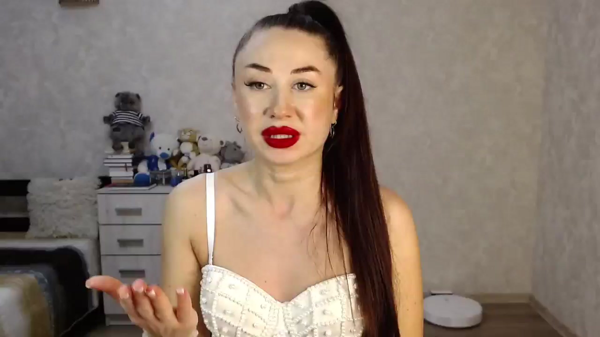 Gallery image thumbnail from SaintNicole's myfreecams stream on, 02/01/2025, 19:20 image 3 of 20
