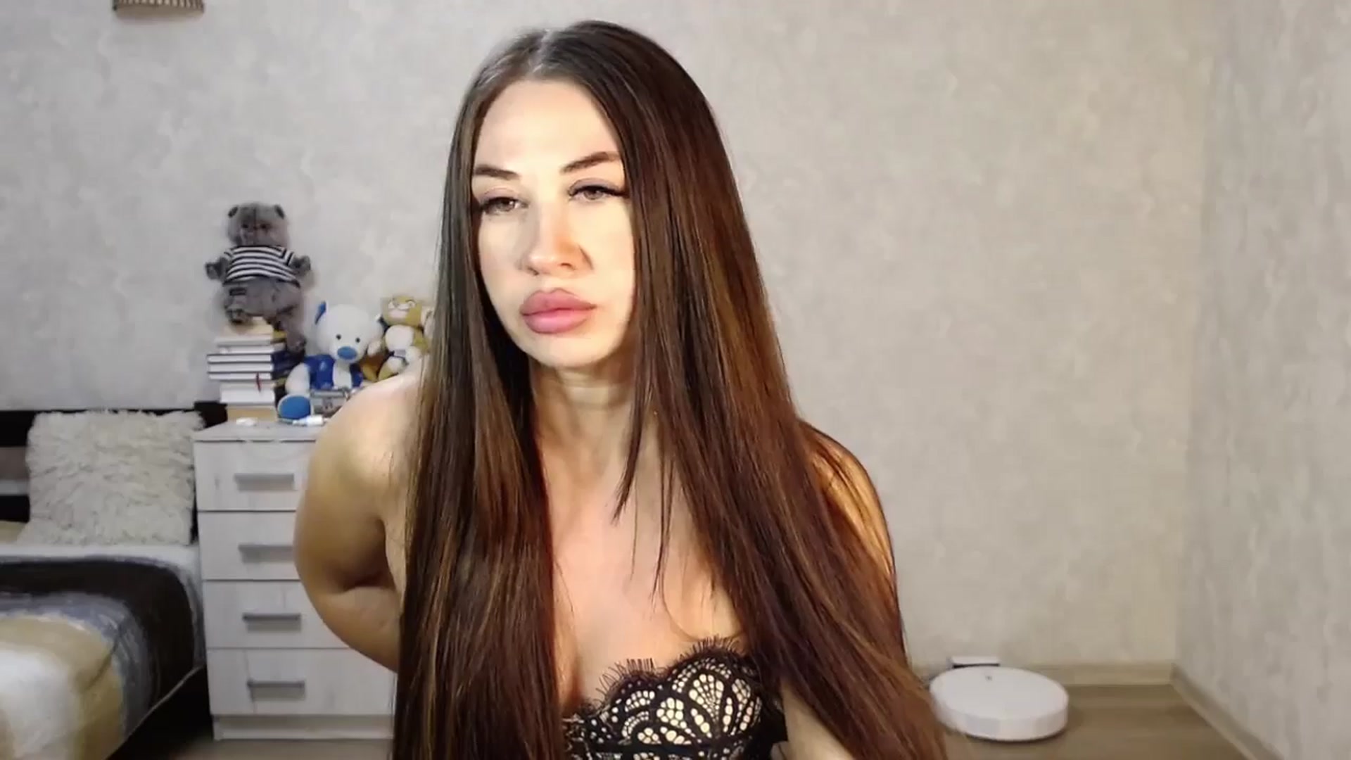 Gallery image thumbnail from SaintNicole's myfreecams stream on, 02/17/2025, 20:27 image 2 of 20