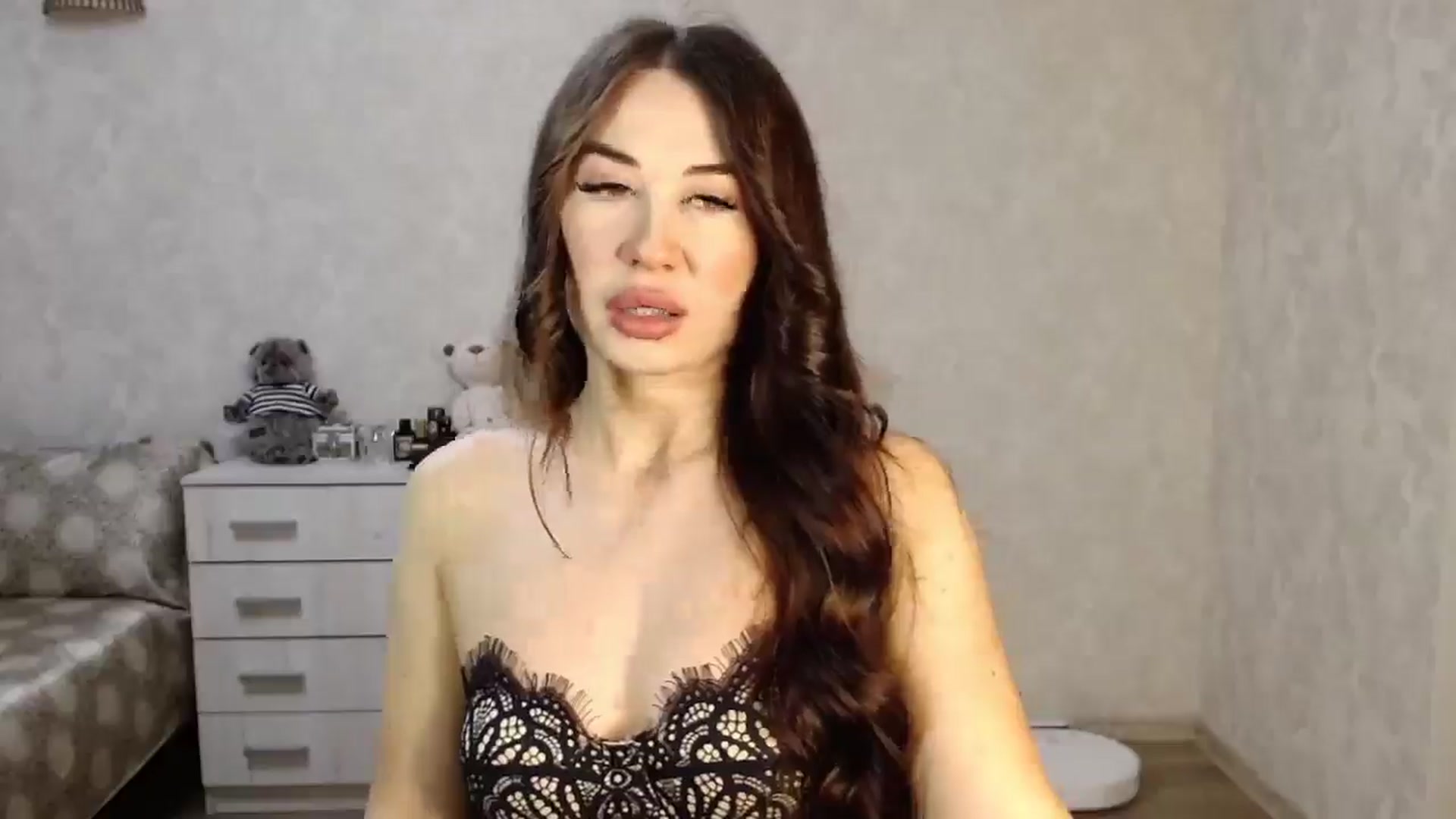 Gallery image thumbnail from SaintNicole's myfreecams stream on, 03/19/2025, 18:07 image 9 of 20