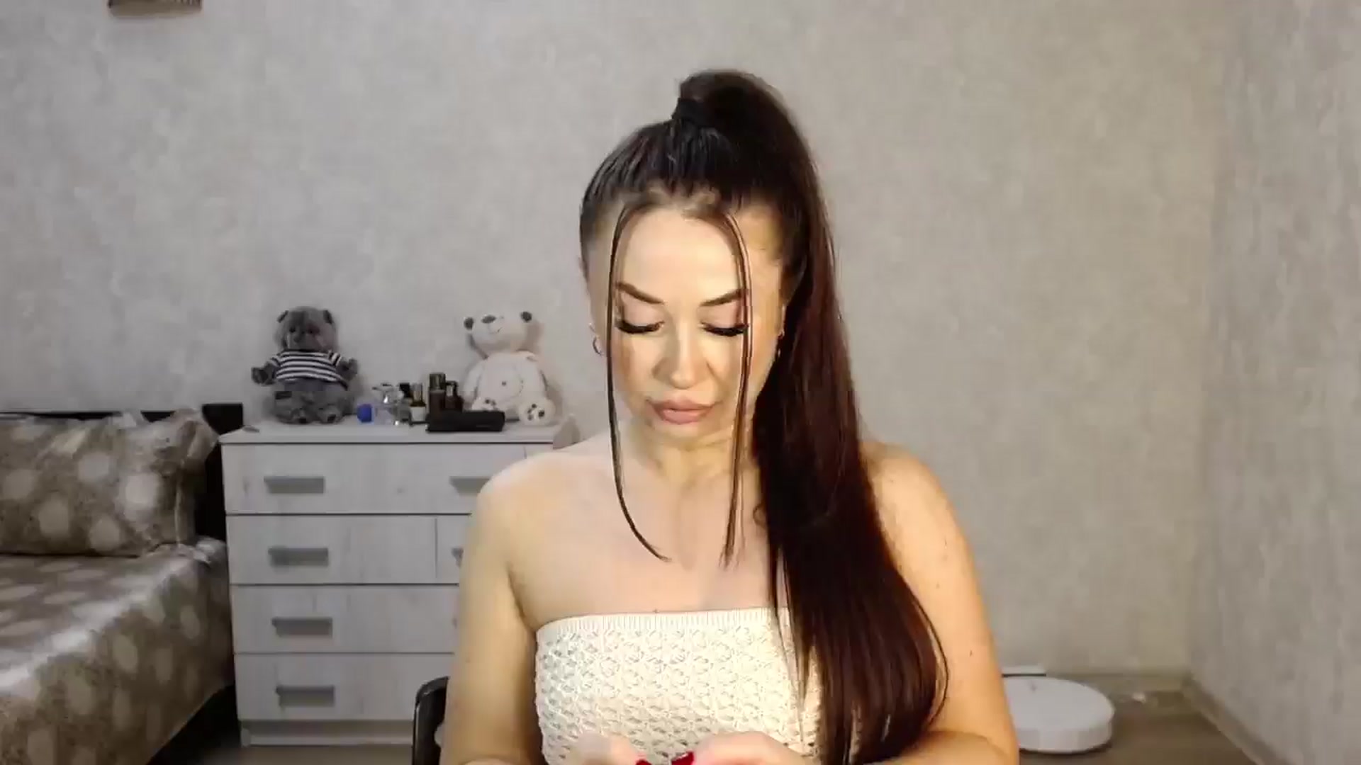 Gallery image thumbnail from SaintNicole's myfreecams stream on, 03/30/2025, 19:47 image 17 of 20