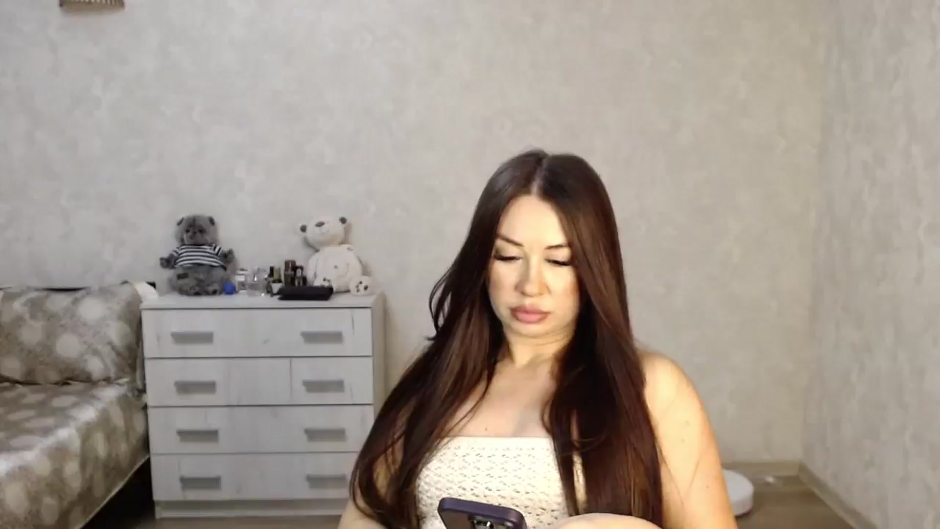 Gallery image thumbnail from SaintNicole's myfreecams stream on, 04/04/2025, 20:19 image 14 of 20