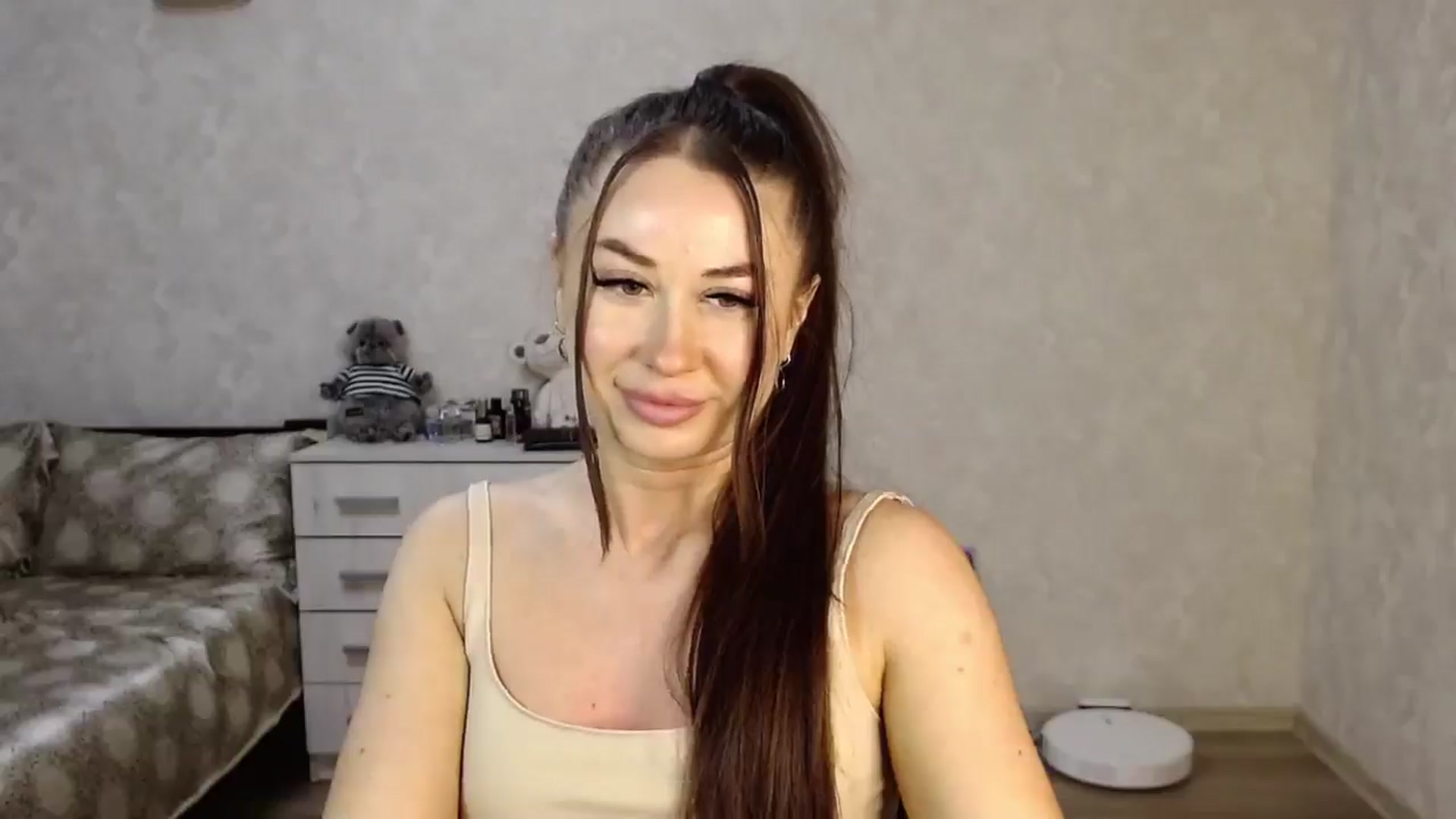 Gallery image thumbnail from SaintNicole's myfreecams stream on, 04/09/2025, 19:39 image 15 of 20