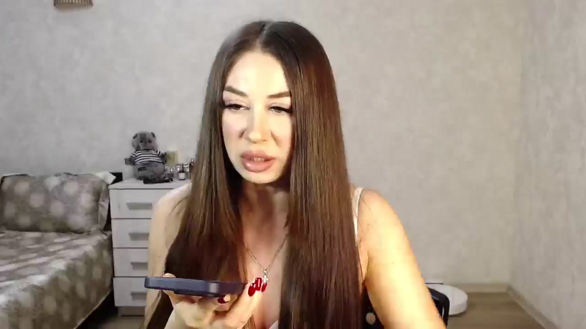Gallery image thumbnail from SaintNicole's myfreecams stream on, 04/13/2025, 21:29 image 17 of 20