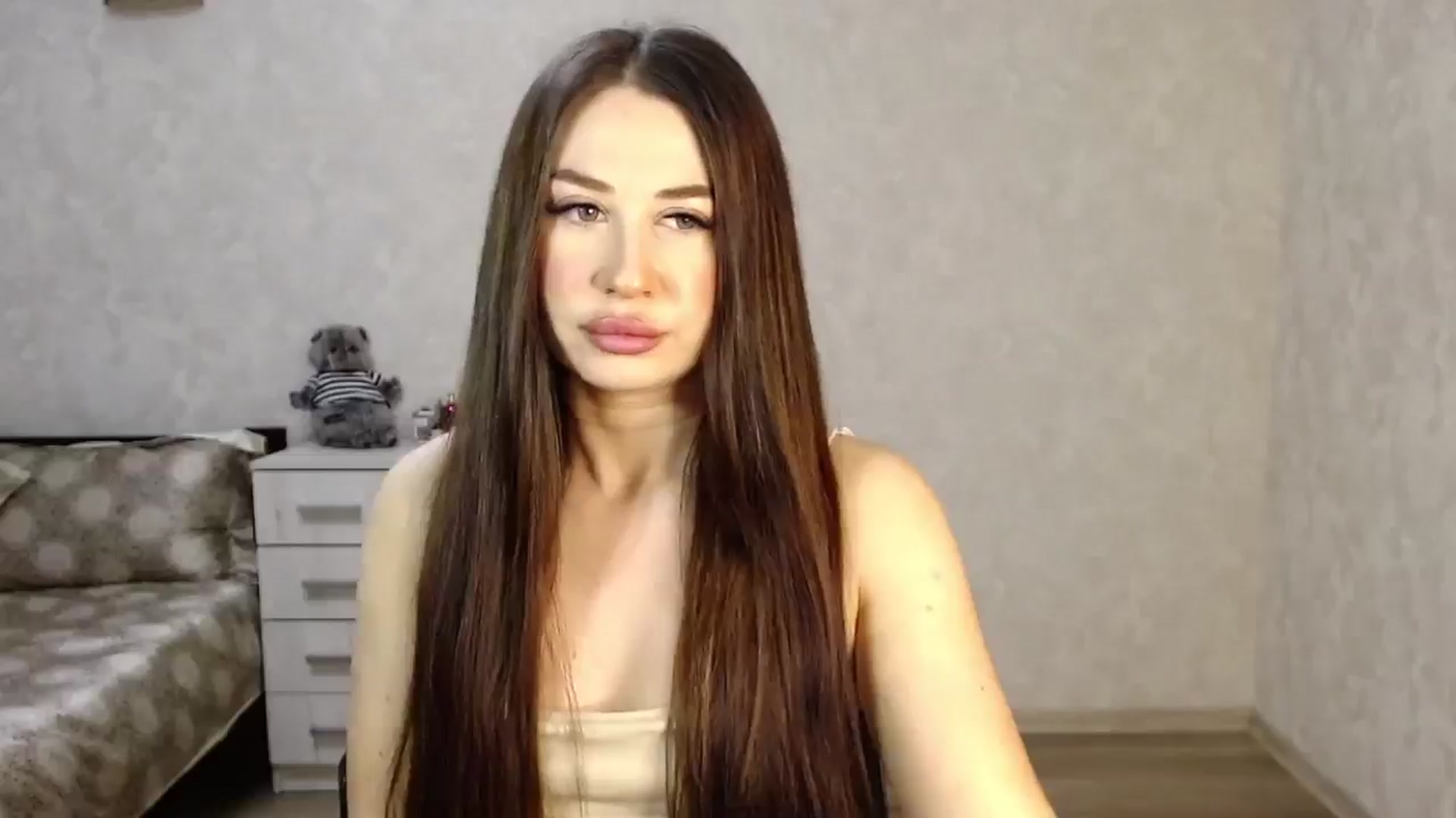 Gallery image thumbnail from SaintNicole's myfreecams stream on, 04/20/2025, 20:19 image 19 of 20
