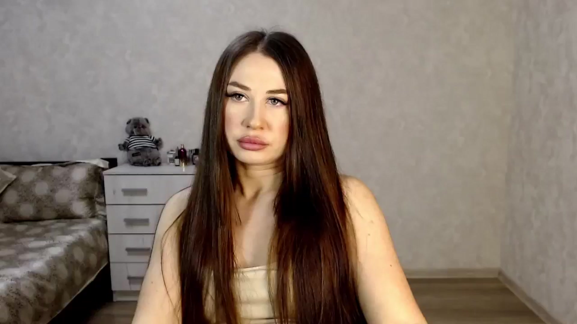 Gallery image thumbnail from SaintNicole's myfreecams stream on, 04/20/2025, 20:42 image 1 of 20