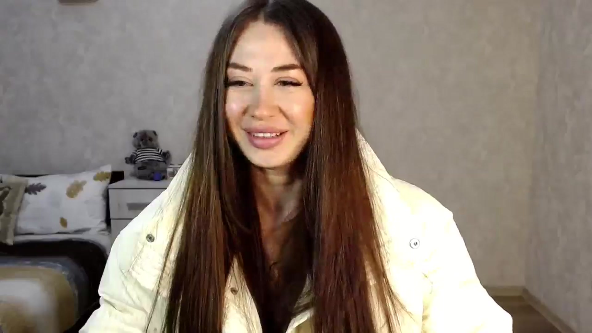 Gallery image thumbnail from SaintNicole's myfreecams stream on, 05/10/2025, 19:21 image 20 of 20