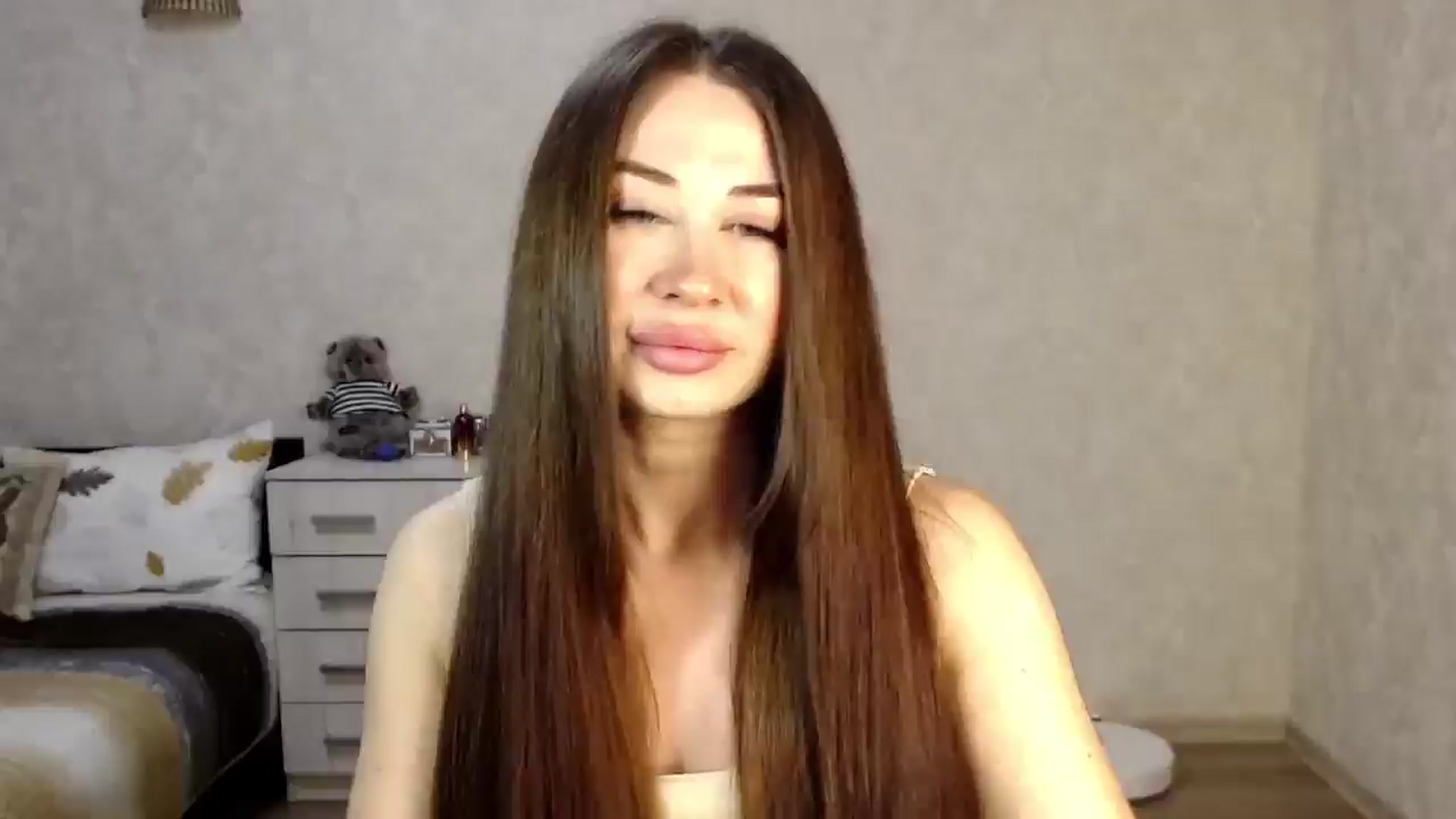 Gallery image thumbnail from SaintNicole's myfreecams stream on, 05/10/2025, 19:21 image 1 of 20