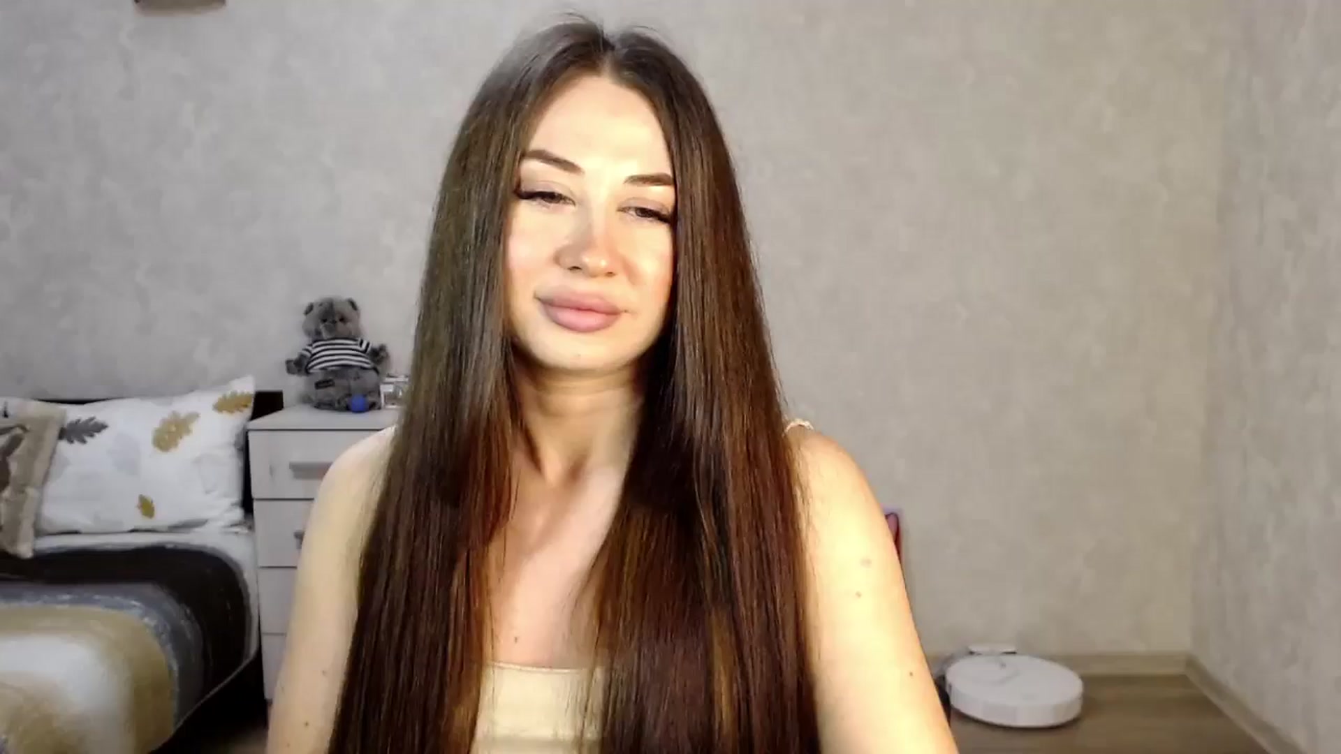 Gallery image thumbnail from SaintNicole's myfreecams stream on, 05/10/2025, 19:21 image 18 of 20
