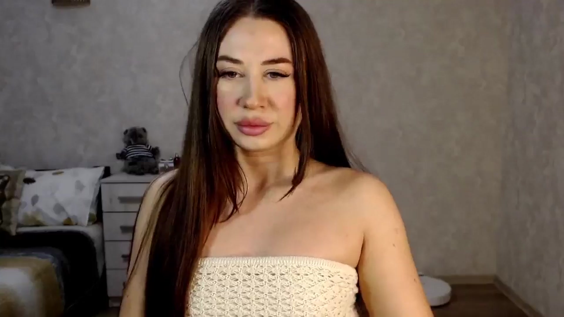 Gallery image thumbnail from SaintNicole's myfreecams stream on, 05/12/2025, 18:51 image 19 of 20