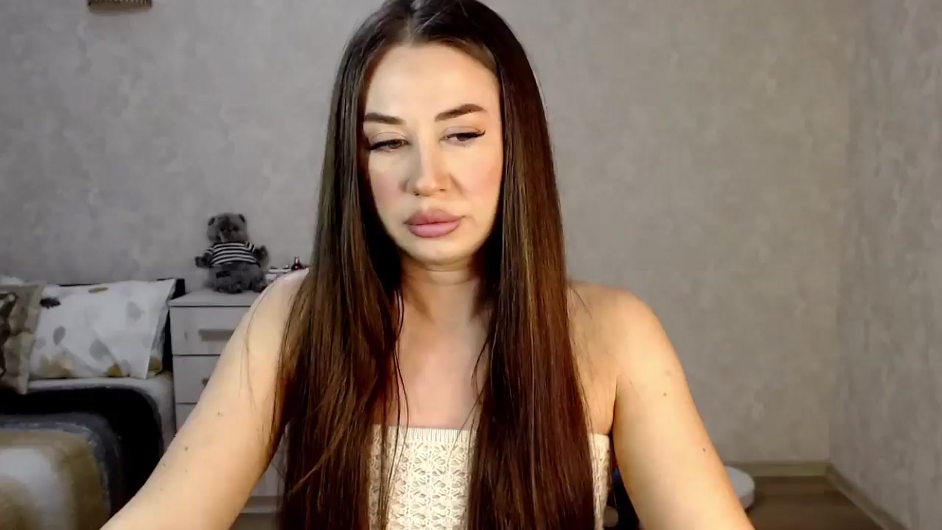 Gallery image thumbnail from SaintNicole's myfreecams stream on, 05/12/2025, 18:51 image 8 of 20