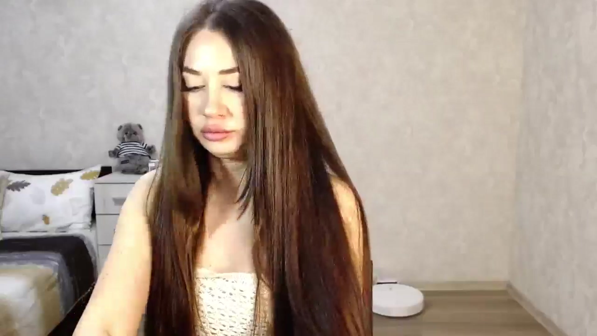 Gallery image thumbnail from SaintNicole's myfreecams stream on, 05/18/2025, 20:58 image 3 of 20