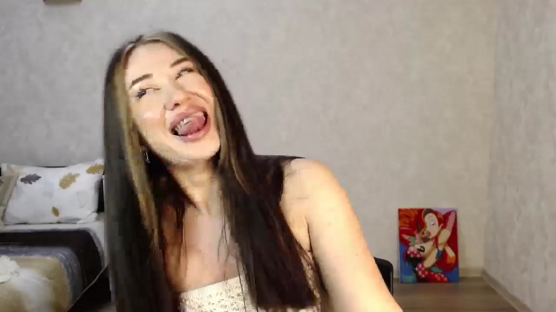 Gallery image thumbnail from SaintNicole's myfreecams stream on, 06/04/2025, 19:06 image 13 of 20