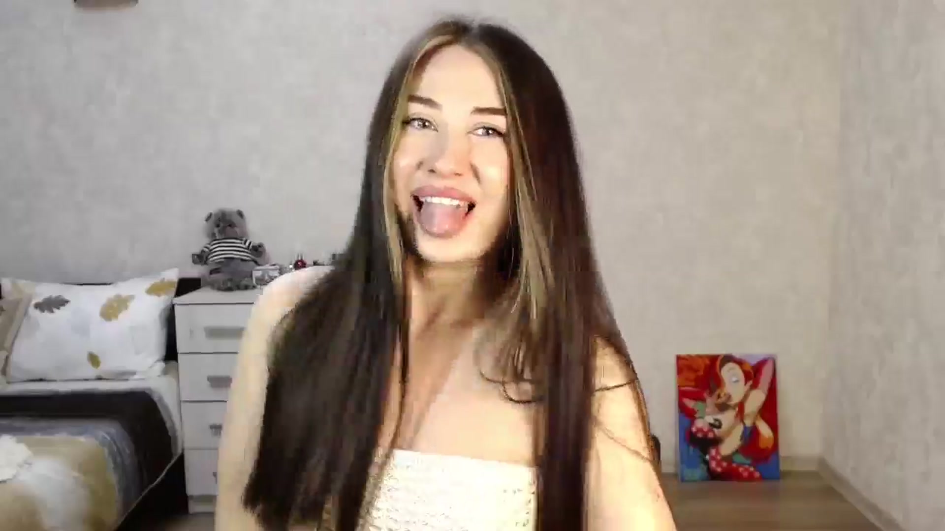 Gallery image thumbnail from SaintNicole's myfreecams stream on, 06/04/2025, 19:06 image 18 of 20