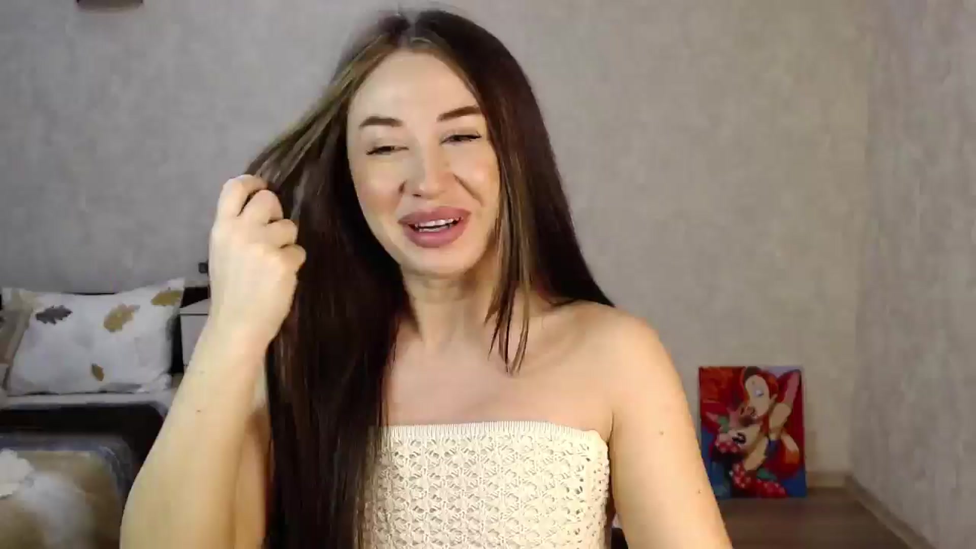 Gallery image thumbnail from SaintNicole's myfreecams stream on, 06/04/2025, 19:06 image 12 of 20