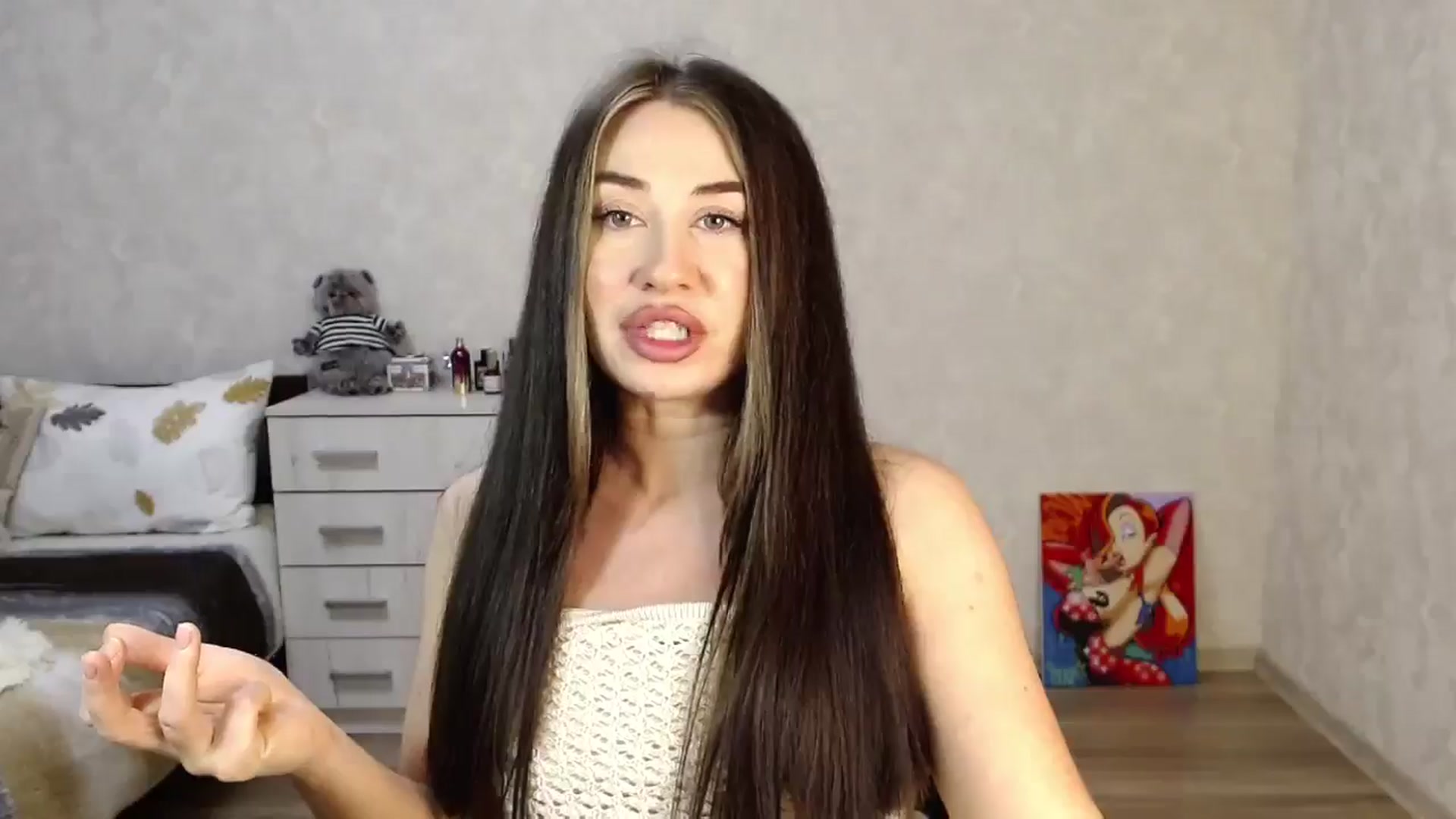 Gallery image thumbnail from SaintNicole's myfreecams stream on, 06/04/2025, 19:06 image 3 of 20