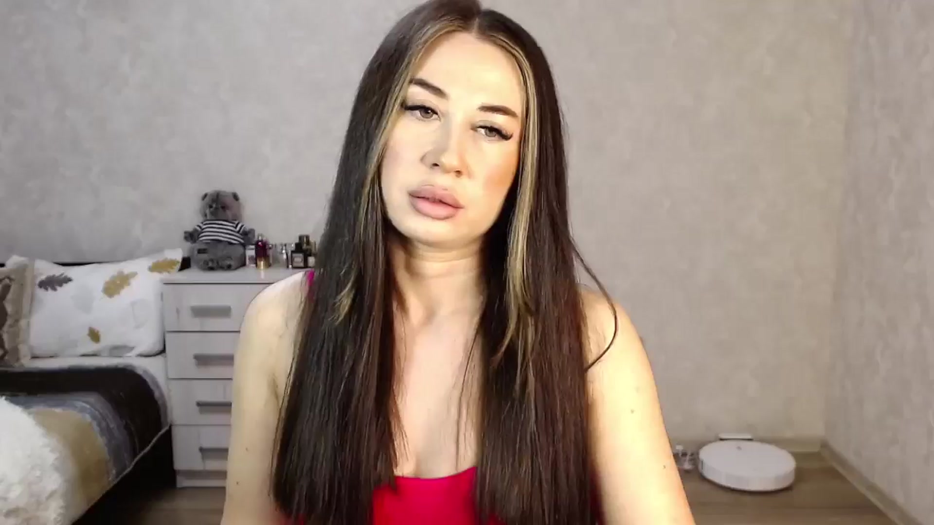 Gallery image thumbnail from SaintNicole's myfreecams stream on, 06/11/2025, 18:48 image 14 of 20