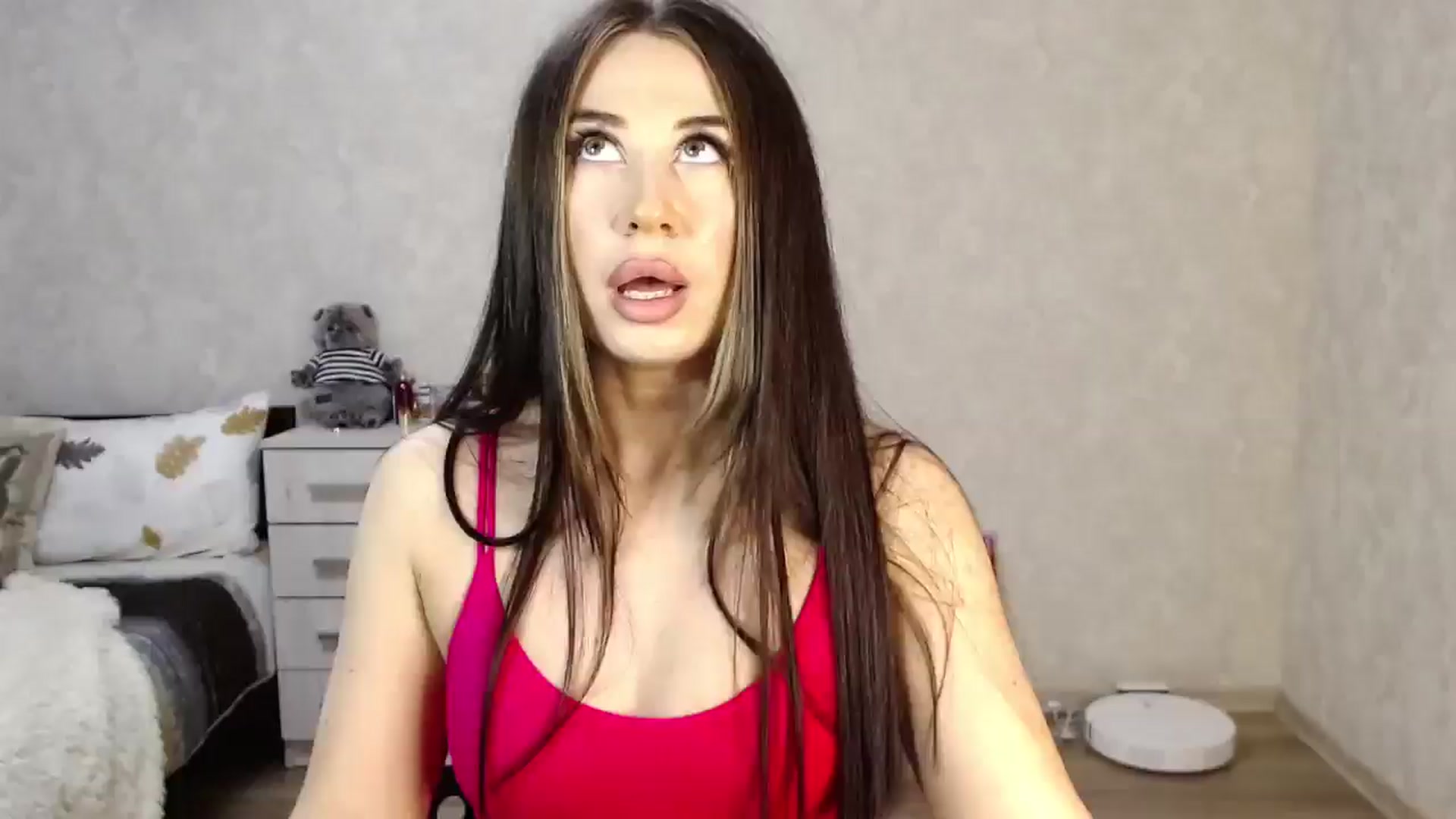 Gallery image thumbnail from SaintNicole's myfreecams stream on, 06/15/2025, 20:02 image 13 of 20
