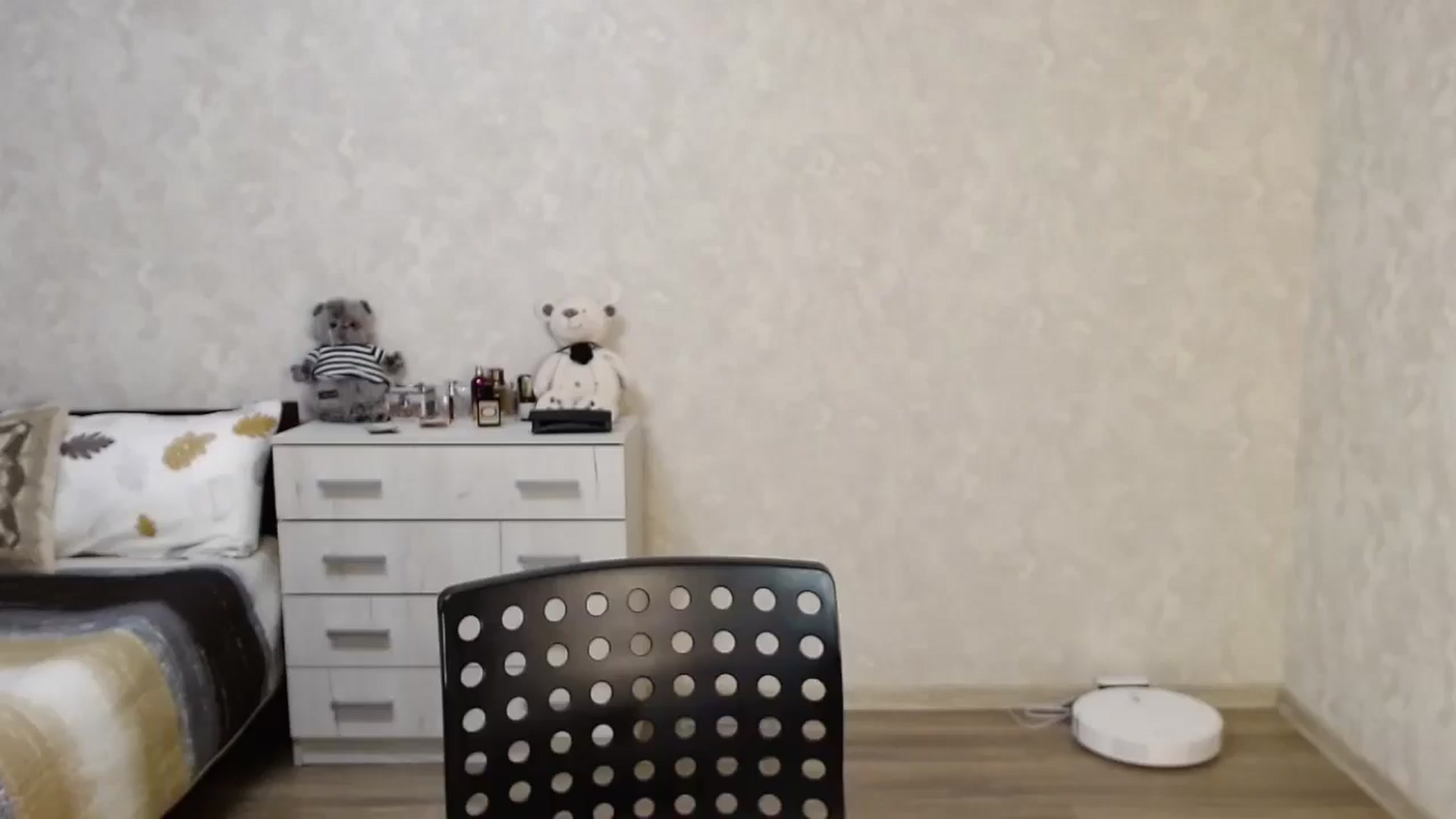 Gallery image thumbnail from SaintNicole's myfreecams stream on, 07/19/2025, 21:30 image 20 of 20