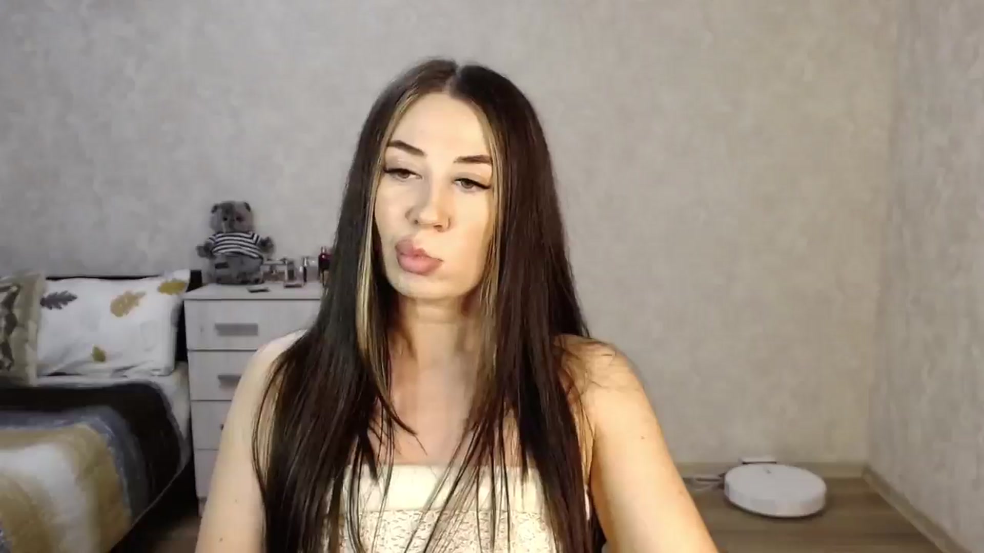 Gallery image thumbnail from SaintNicole's myfreecams stream on, 07/19/2025, 21:30 image 11 of 20