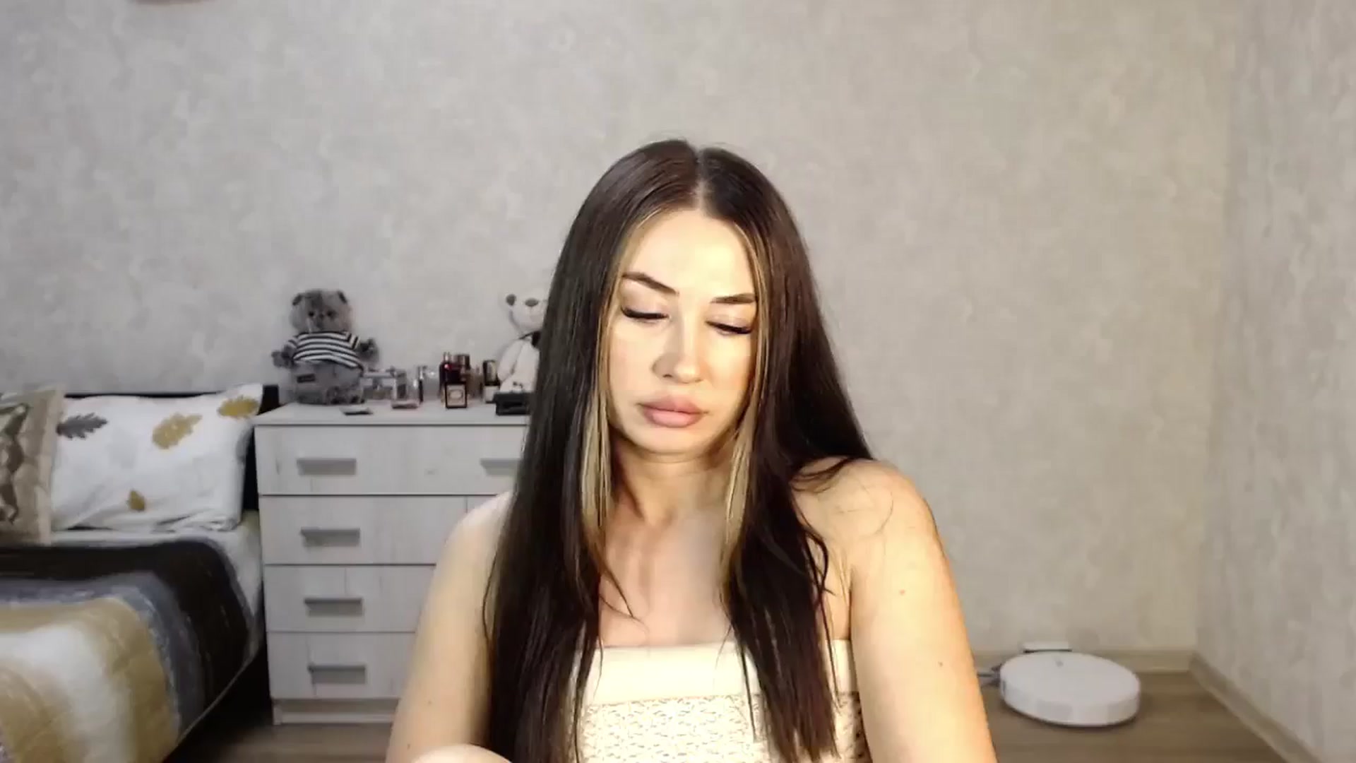 Gallery image thumbnail from SaintNicole's myfreecams stream on, 07/19/2025, 21:30 image 3 of 20