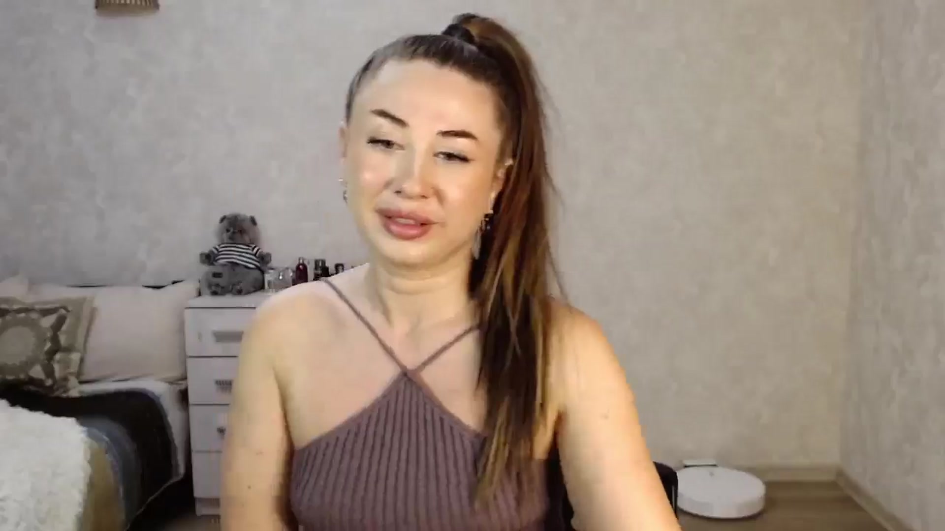 Gallery image thumbnail from SaintNicole's myfreecams stream on, 08/12/2025, 23:26 image 16 of 20