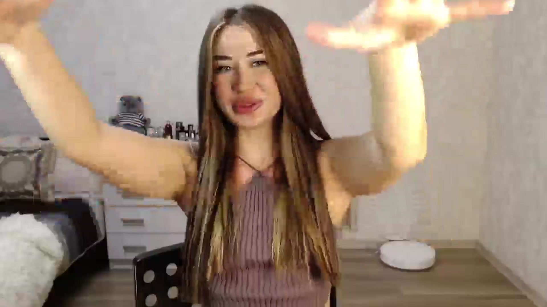 Gallery image thumbnail from SaintNicole's myfreecams stream on, 08/13/2025, 19:38 image 17 of 20