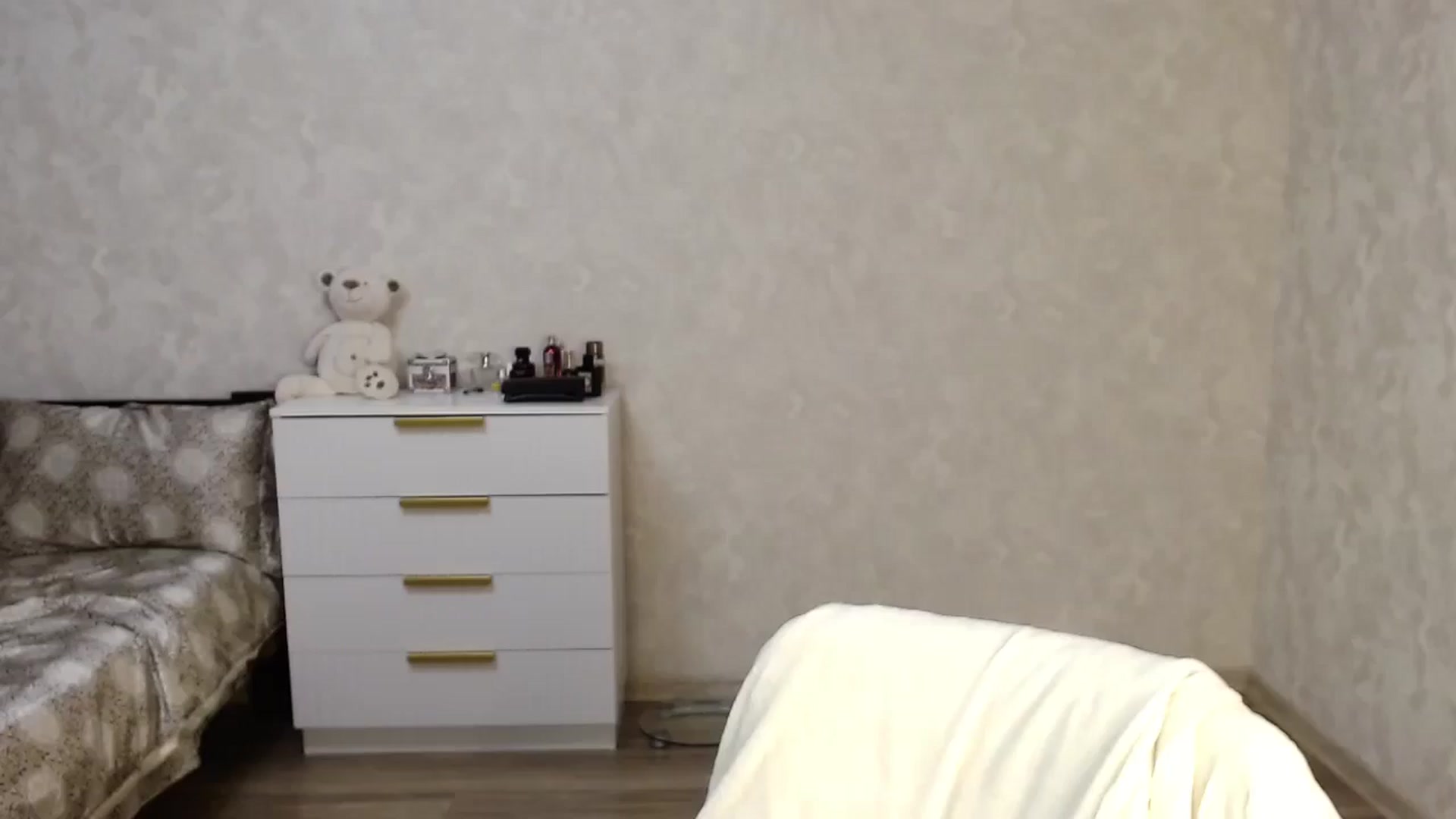 Gallery image thumbnail from SaintNicole's myfreecams stream on, 10/25/2025, 24:14 image 1 of 20