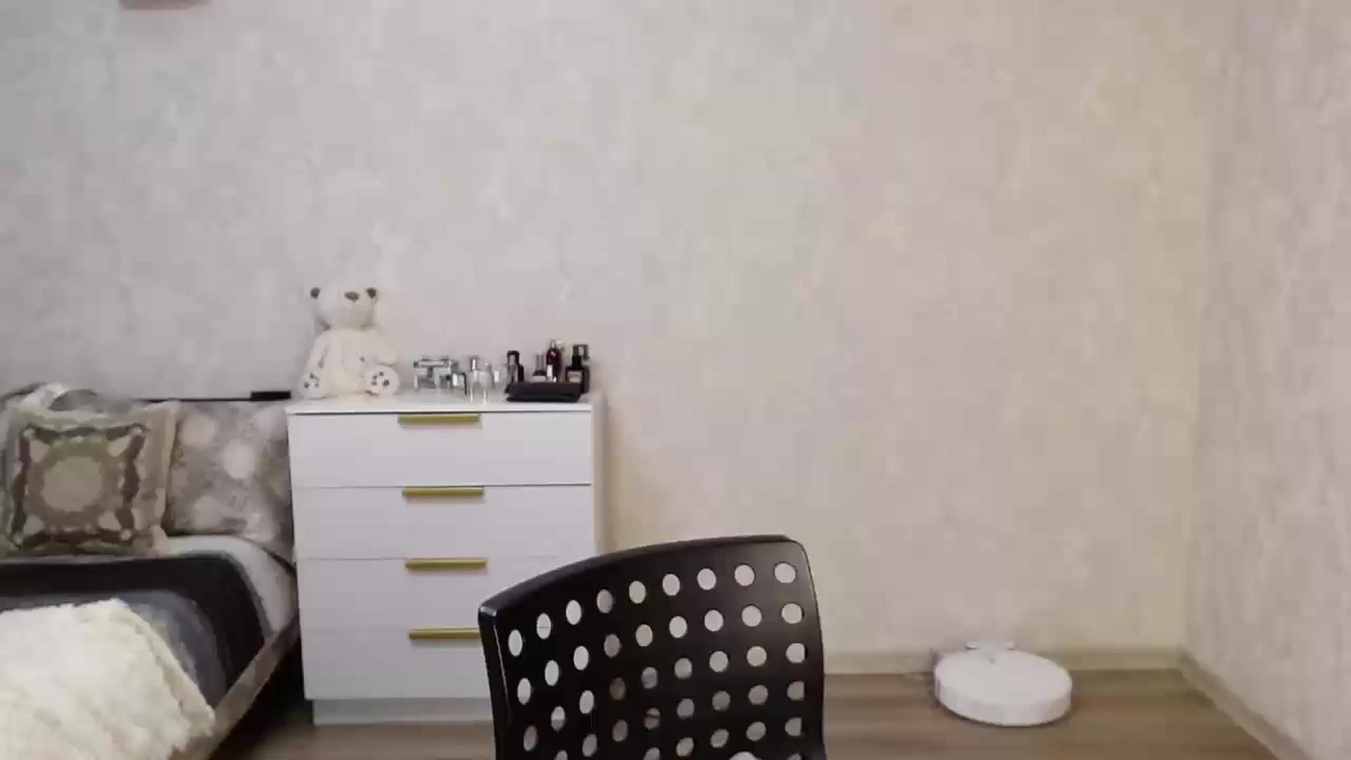 Gallery image thumbnail from SaintNicole's myfreecams stream on, 01/14/2026, 18:09 image 2 of 20