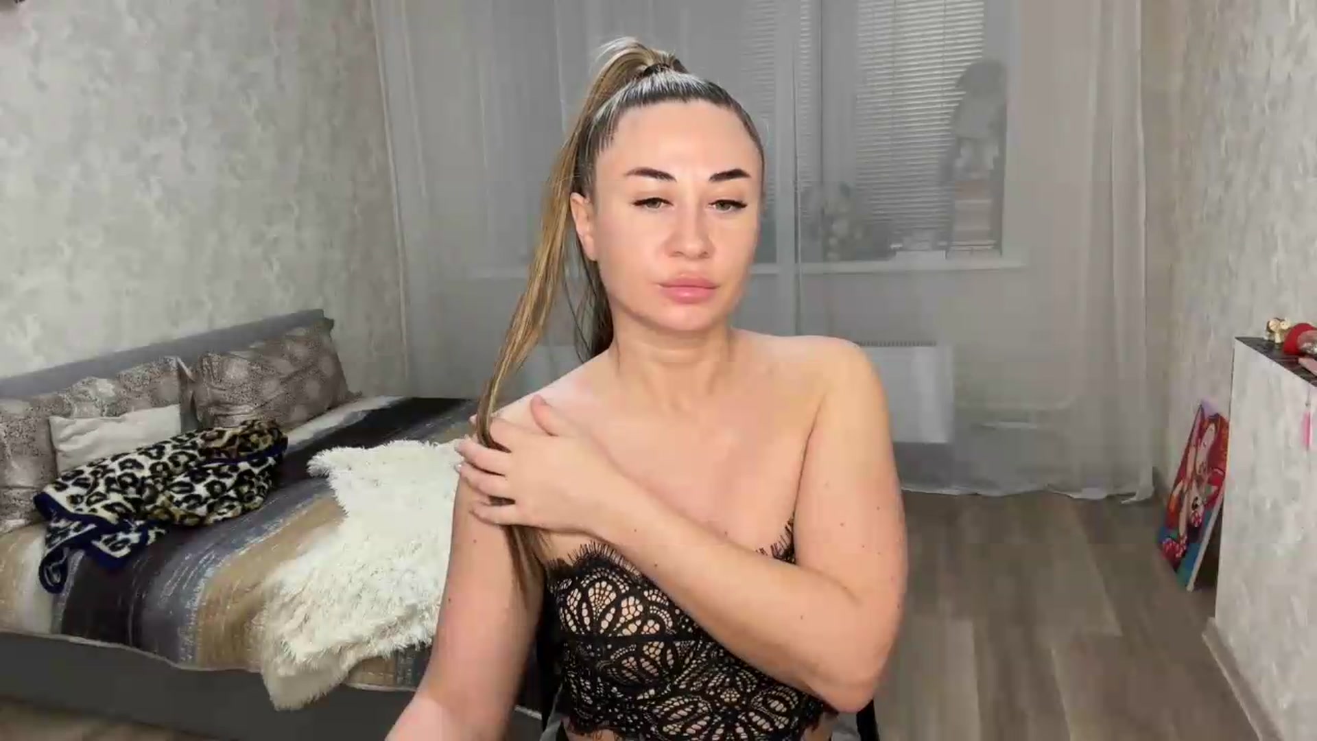 Gallery image thumbnail from SaintNicole's myfreecams stream on, 06/11/2026, 21:44 image 10 of 20