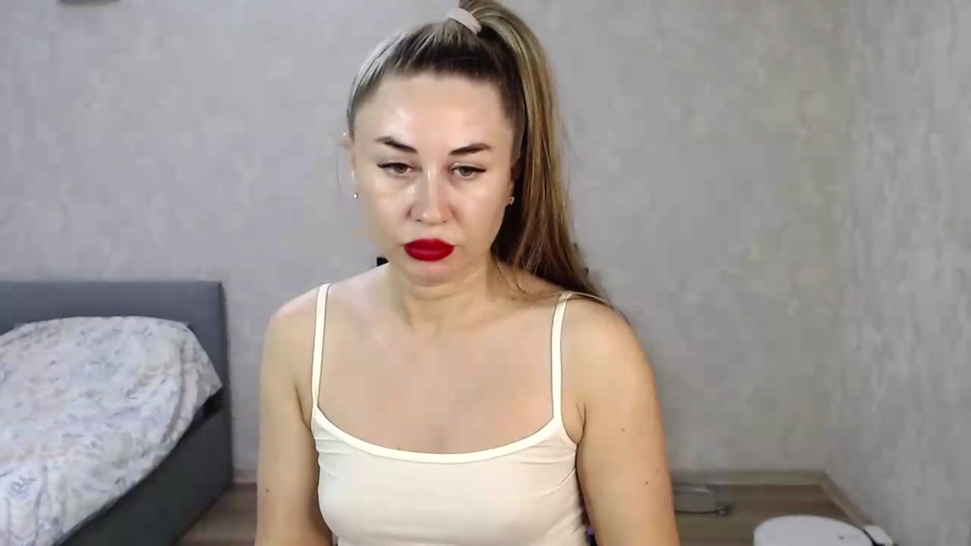 Gallery image thumbnail from SaintNicole's myfreecams stream on, 08/12/2026, 18:14 image 13 of 20