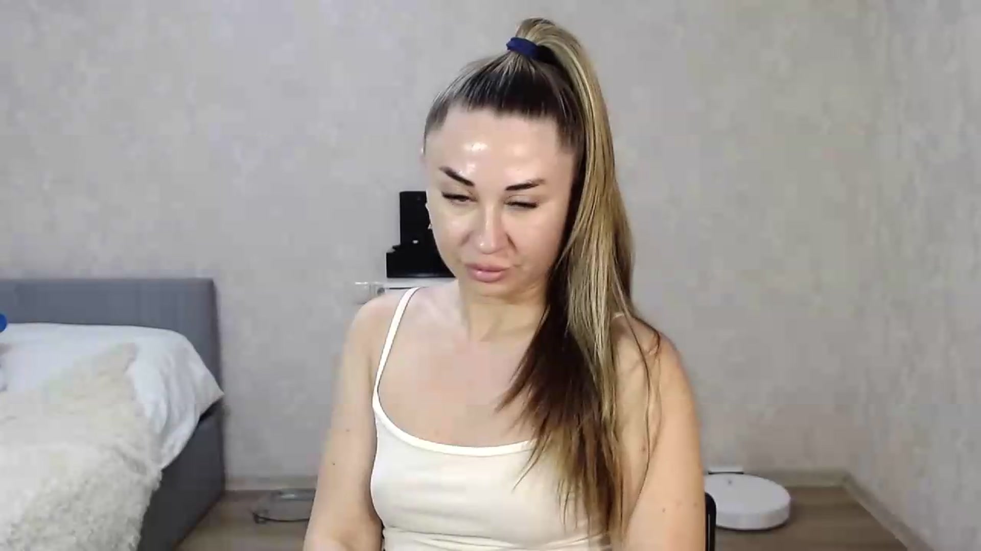 Gallery image thumbnail from SaintNicole's myfreecams stream on, 09/16/2026, 19:59 image 16 of 20