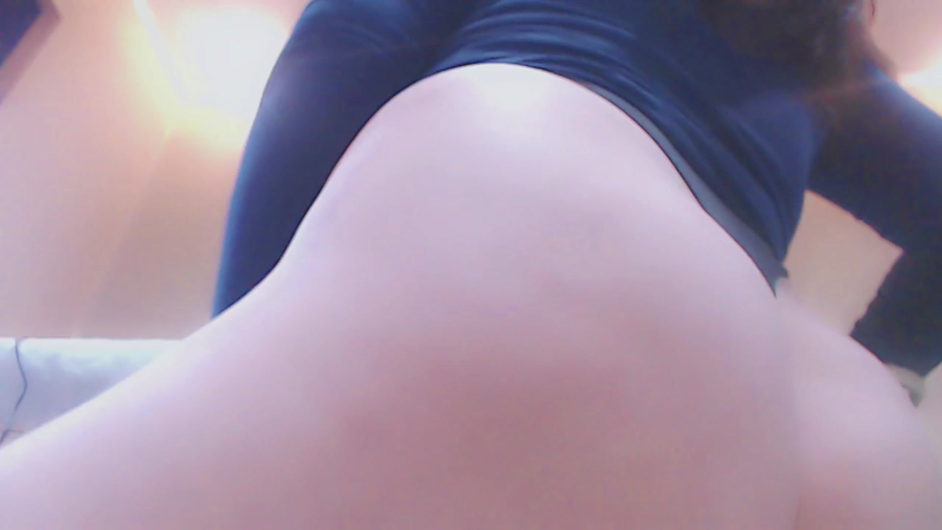 Gallery image thumbnail from SakuraMai's myfreecams stream on, 12/23/2024, 08:36 image 17 of 20