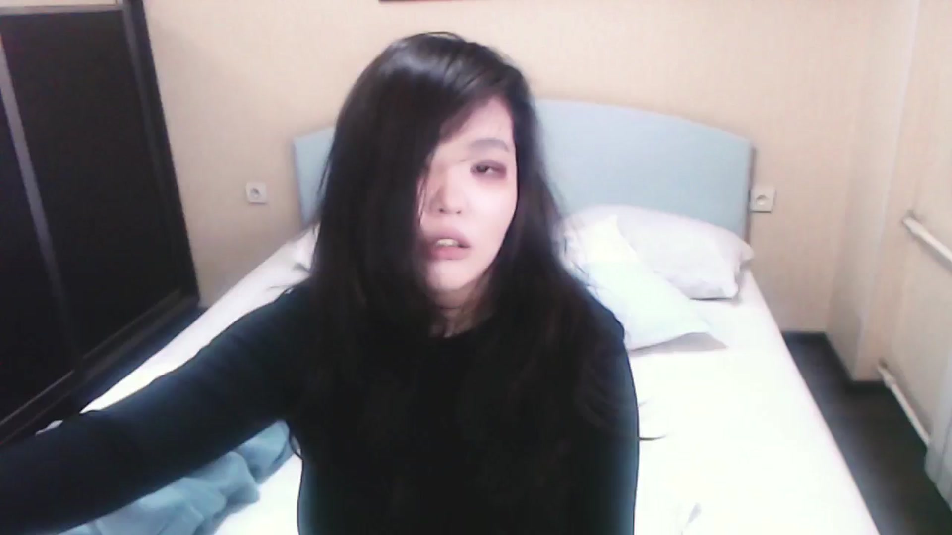 Gallery image thumbnail from SakuraMai's myfreecams stream on, 12/25/2024, 07:42 image 4 of 20