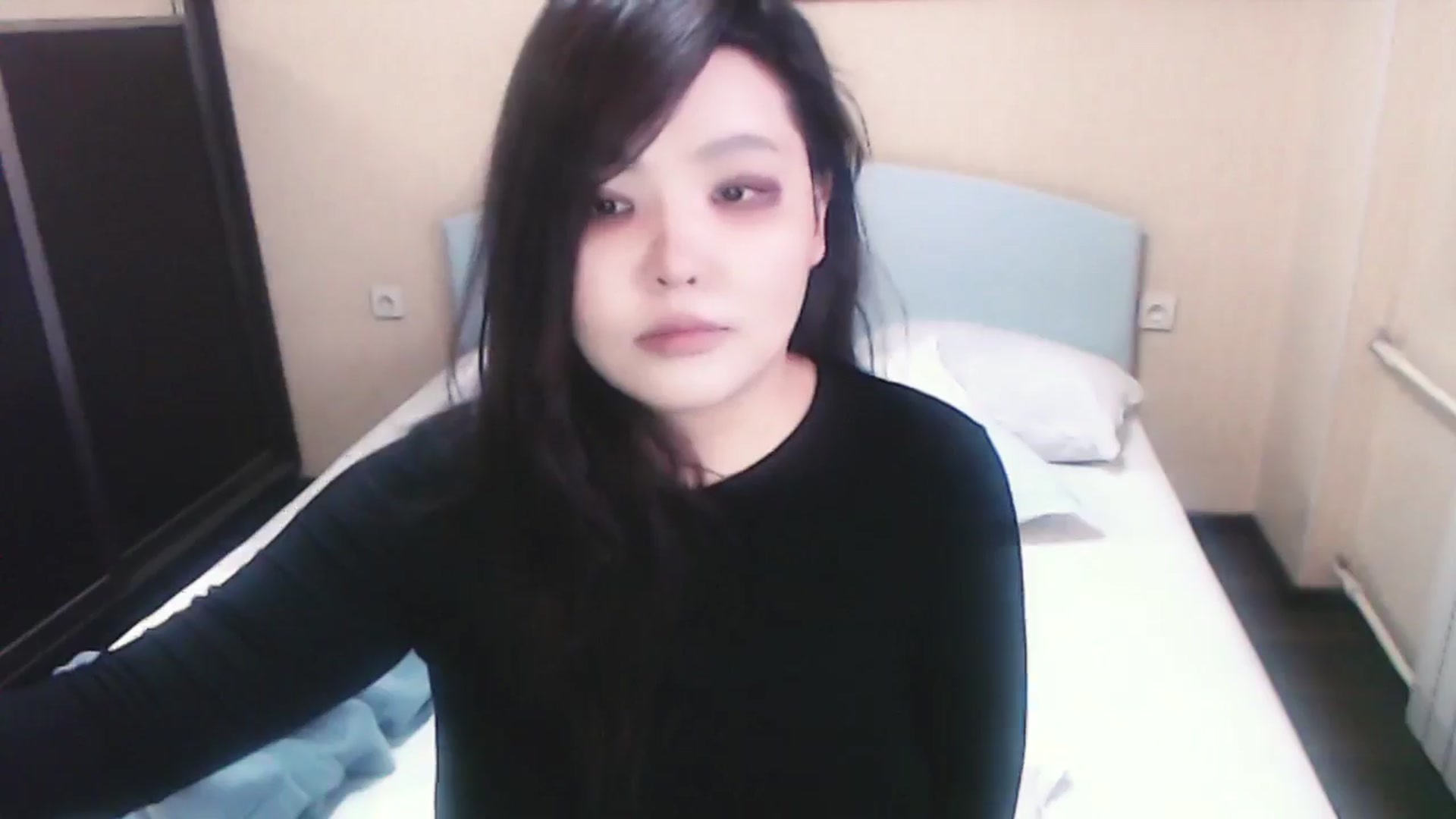 Gallery image thumbnail from SakuraMai's myfreecams stream on, 12/25/2024, 07:42 image 8 of 20