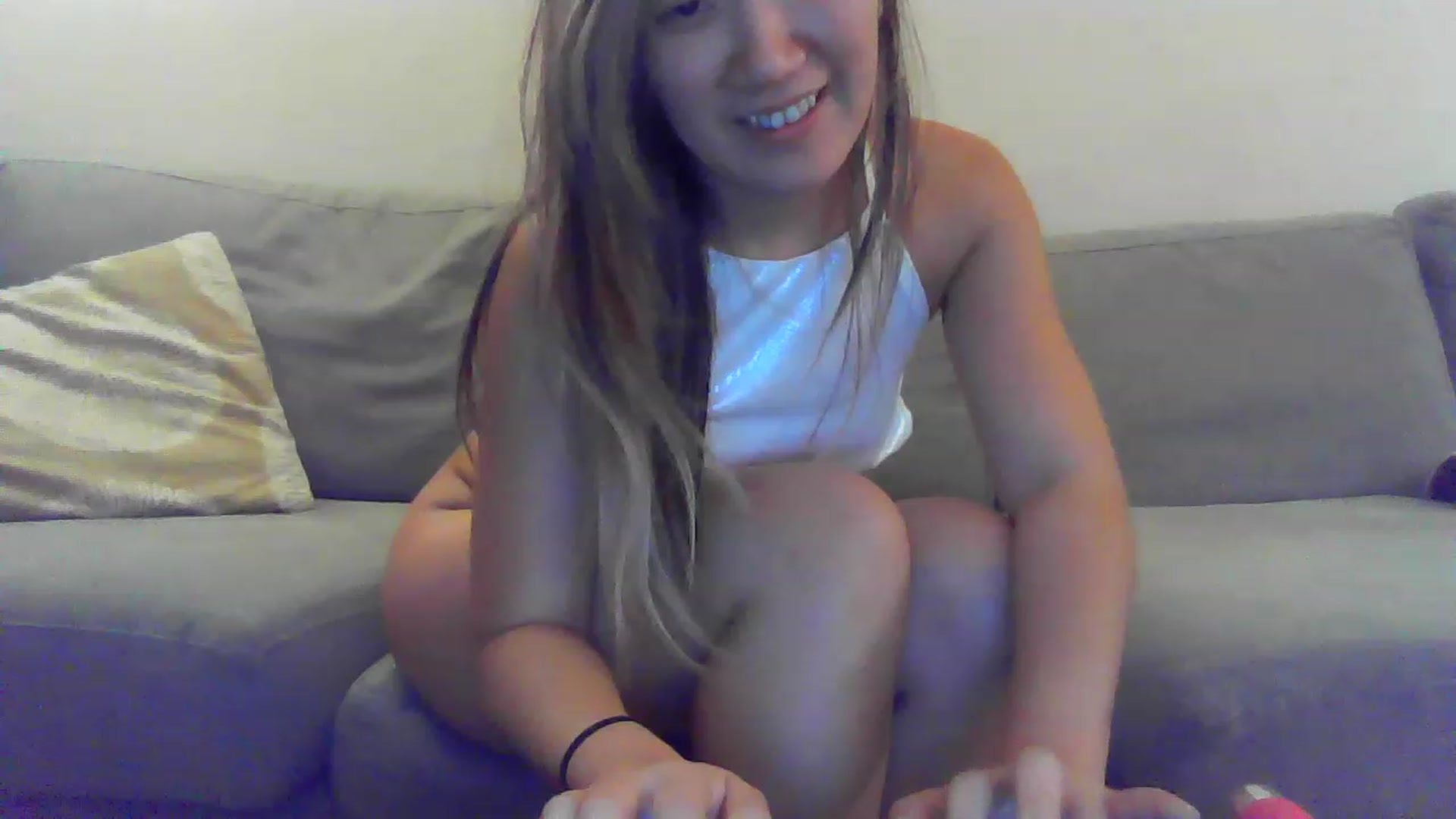 Gallery image thumbnail from Sakuura7's myfreecams stream on, 11/27/2022, 13:09 image 8 of 20