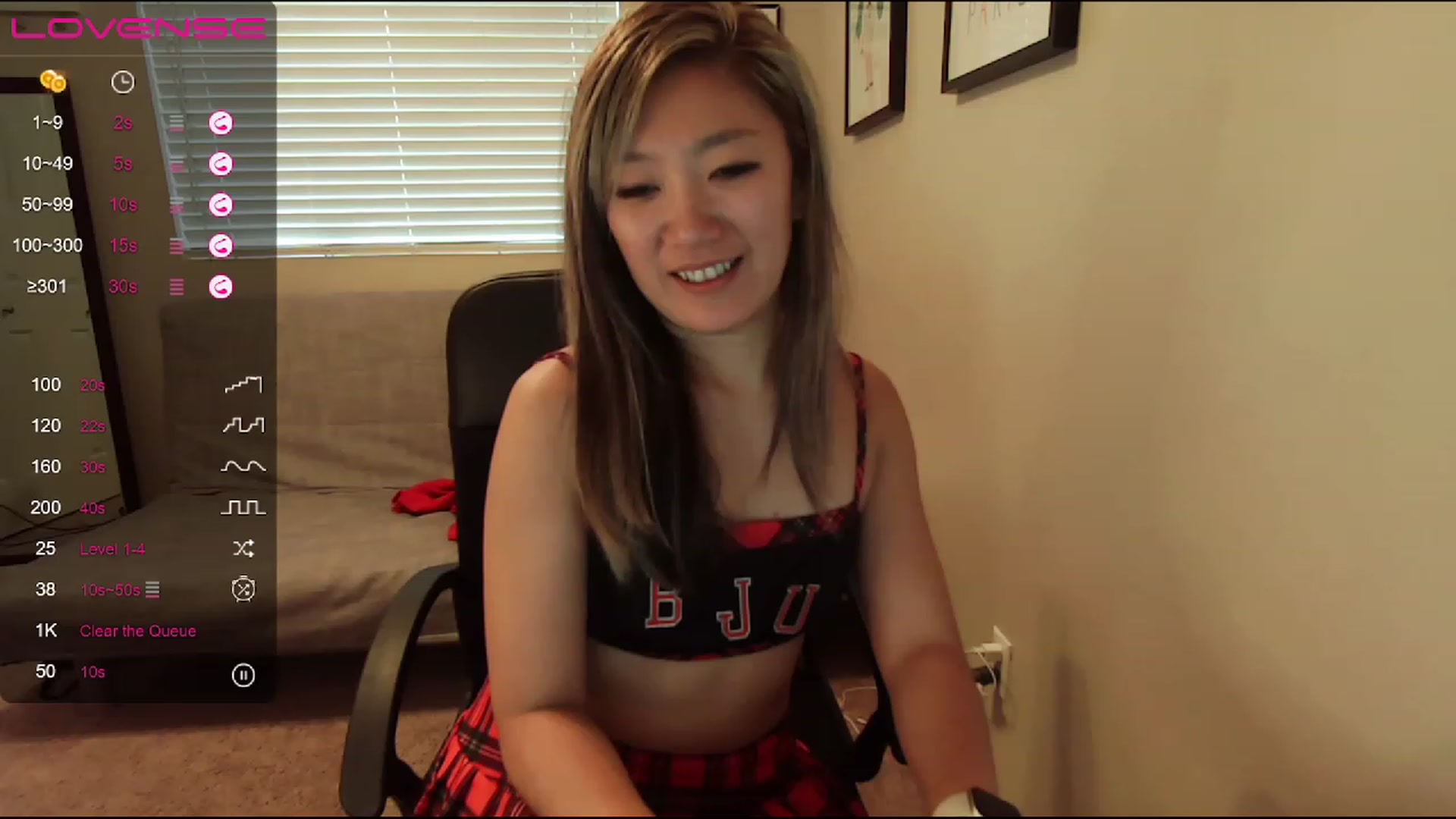 Gallery image thumbnail from Sakuura7's myfreecams stream on, 12/25/2022, 19:11 image 17 of 20