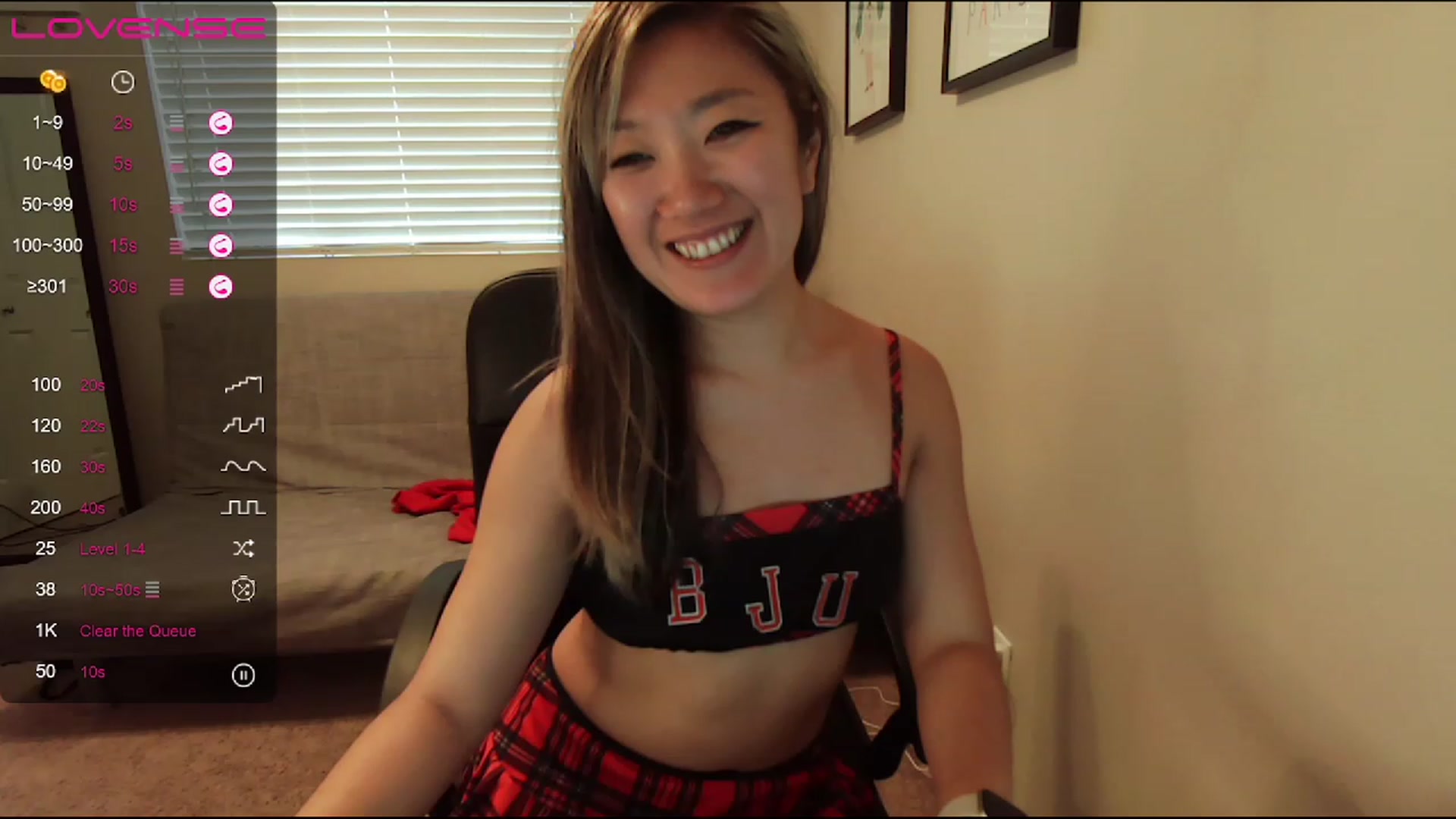 Gallery image thumbnail from Sakuura7's myfreecams stream on, 12/25/2022, 19:11 image 13 of 20