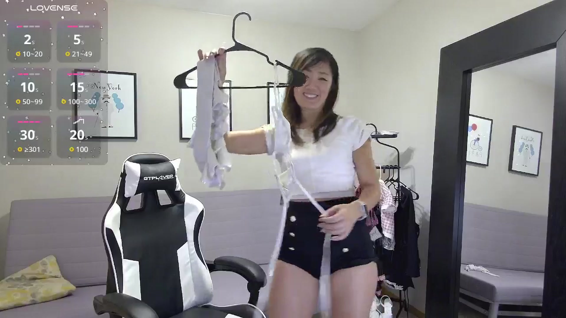 Gallery image thumbnail from Sakuura7's myfreecams stream on, 09/29/2024, 09:26 image 14 of 20