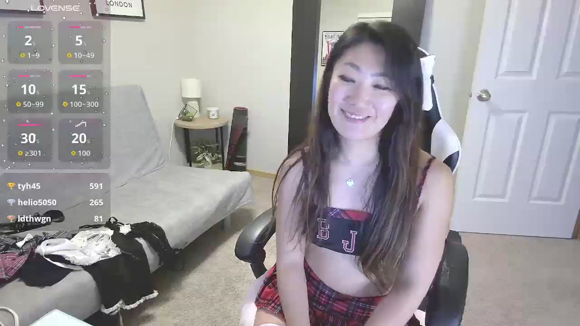 Gallery image thumbnail from Sakuura7's myfreecams stream on, 10/05/2025, 12:58 image 17 of 20