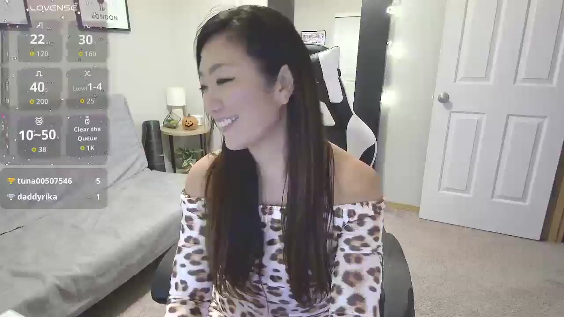 Gallery image thumbnail from Sakuura7's myfreecams stream on, 10/25/2025, 11:29 image 8 of 20