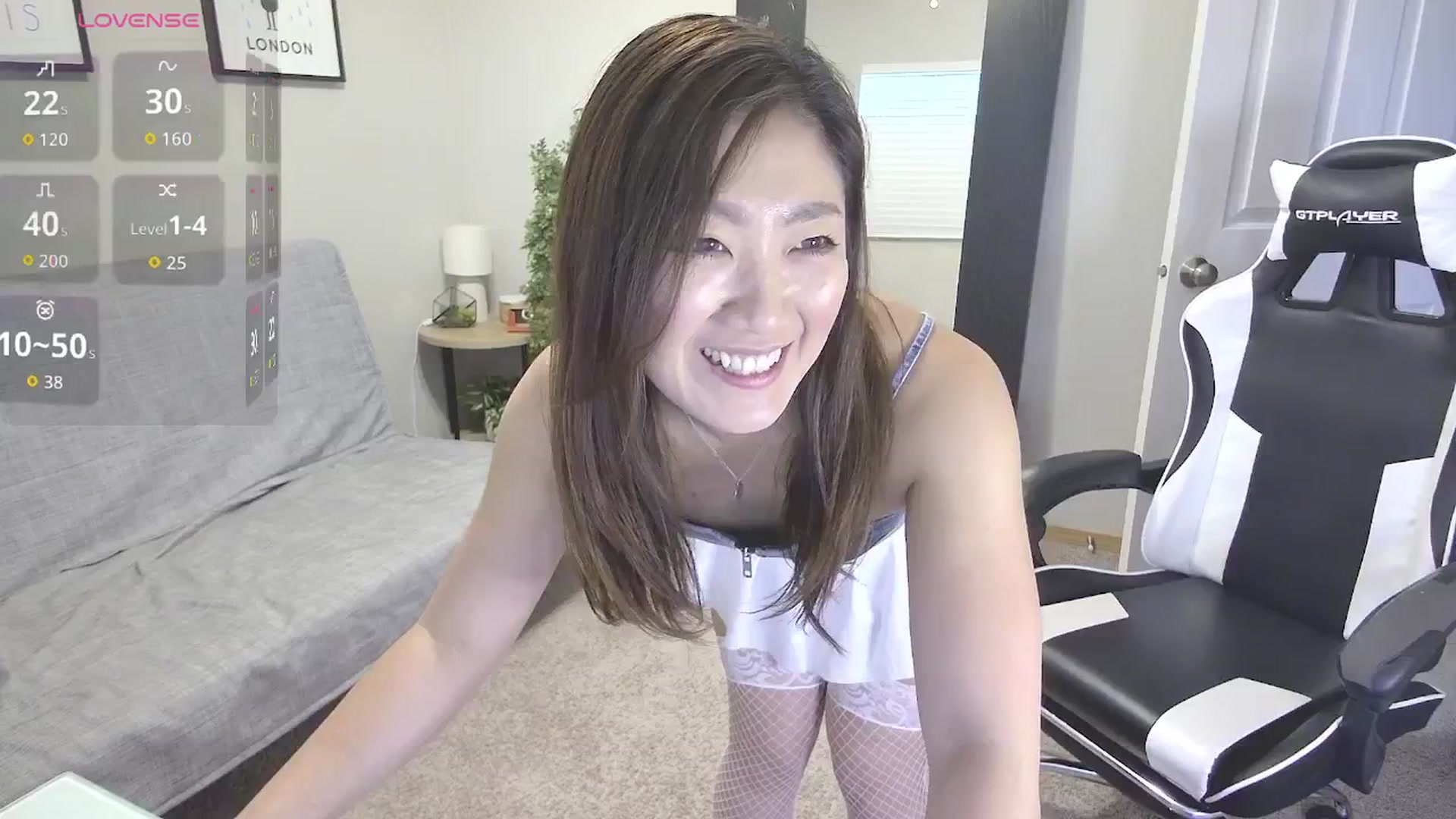 Gallery image thumbnail from Sakuura7's myfreecams stream on, 01/18/2026, 18:13 image 4 of 20