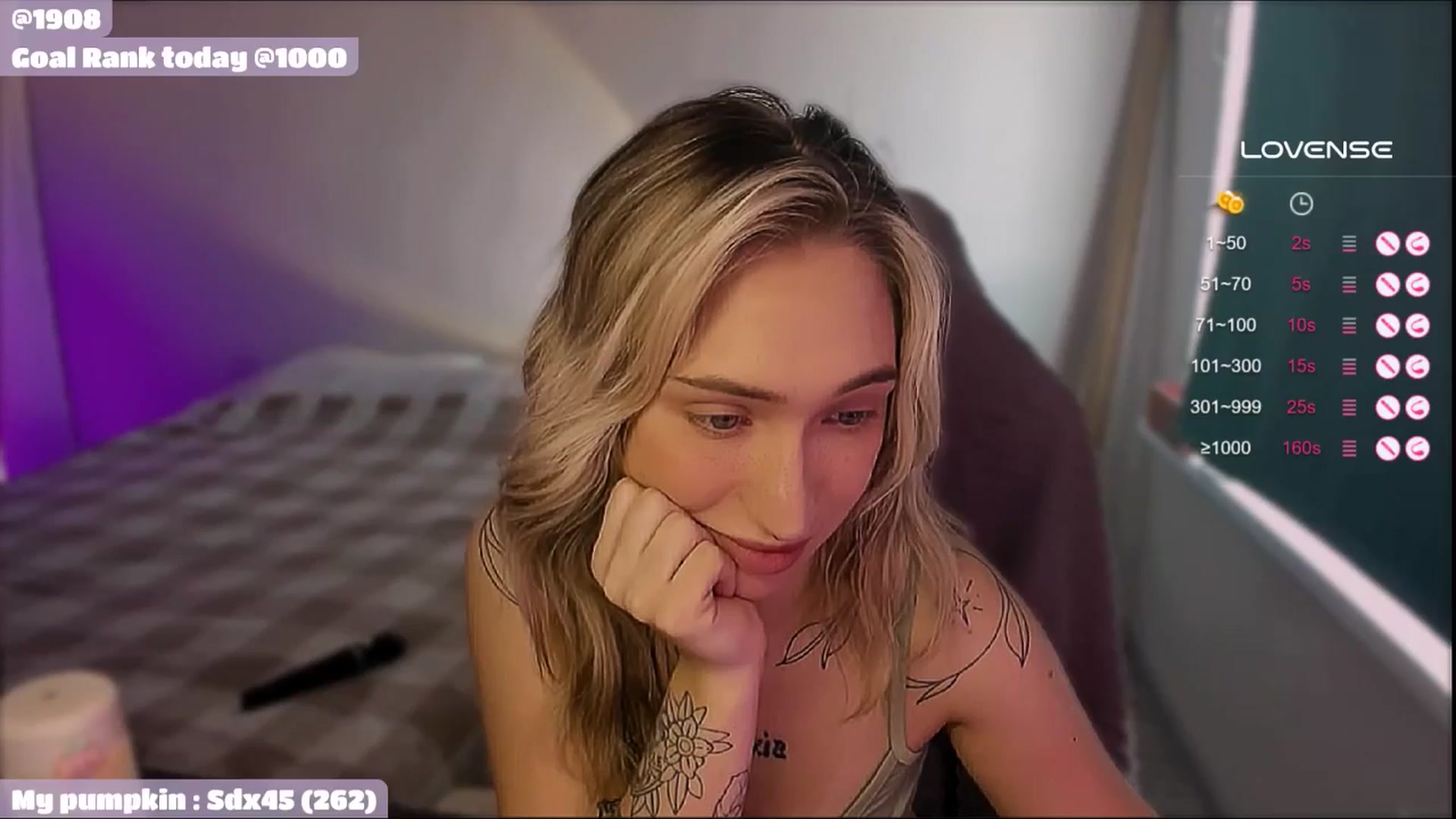 Gallery image thumbnail from Salem_'s myfreecams stream on, 10/27/2025, 05:44 image 9 of 20
