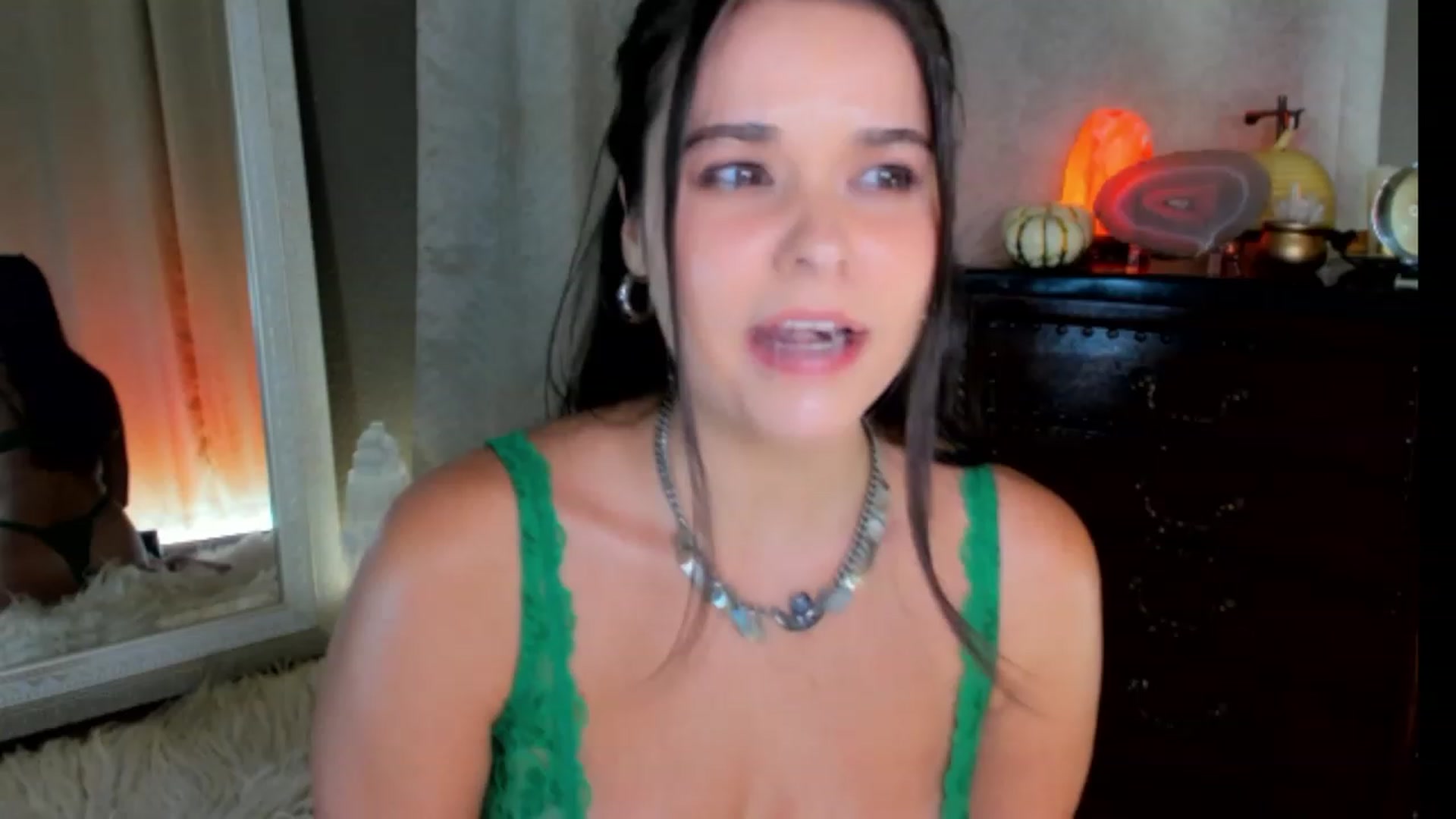 Gallery image thumbnail from SalenaStorm's myfreecams stream on, 11/15/2022, 04:06 image 13 of 20