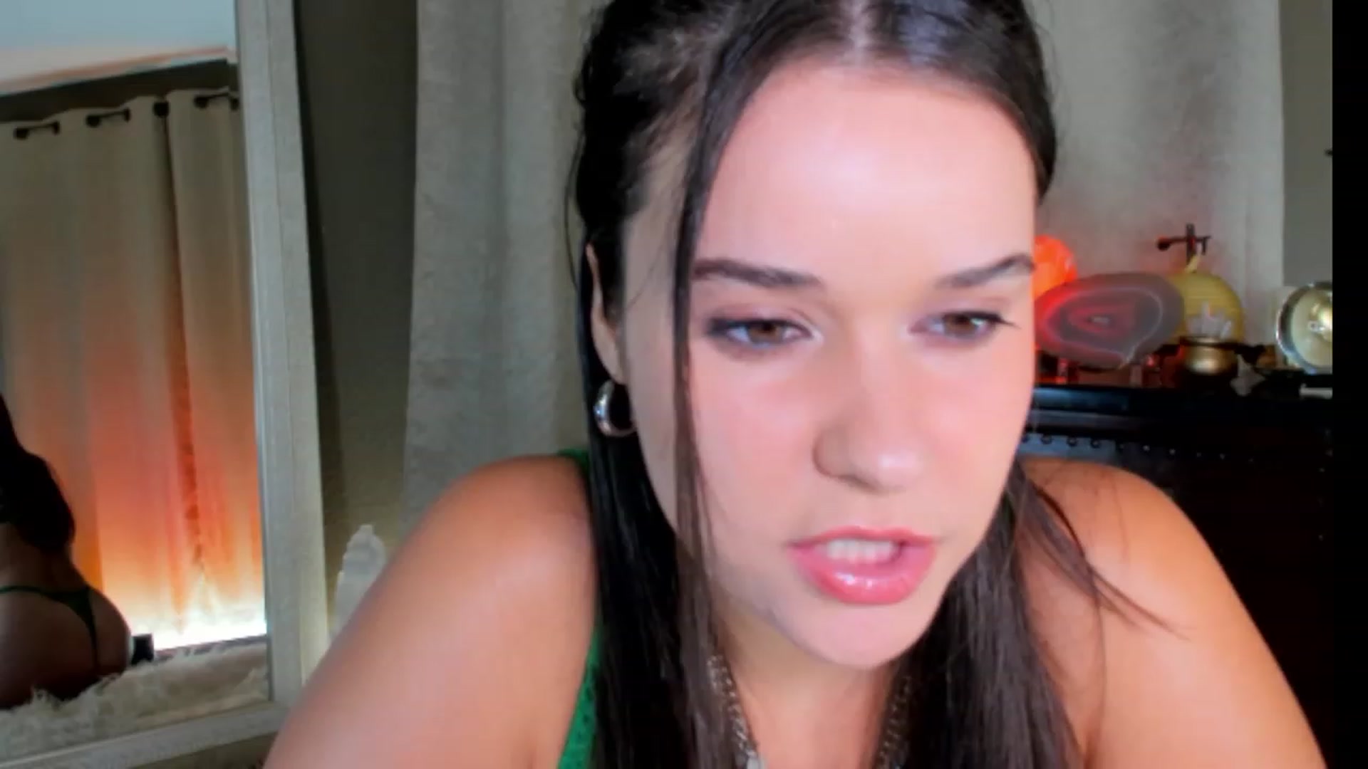 Gallery image thumbnail from SalenaStorm's myfreecams stream on, 11/15/2022, 04:06 image 10 of 20