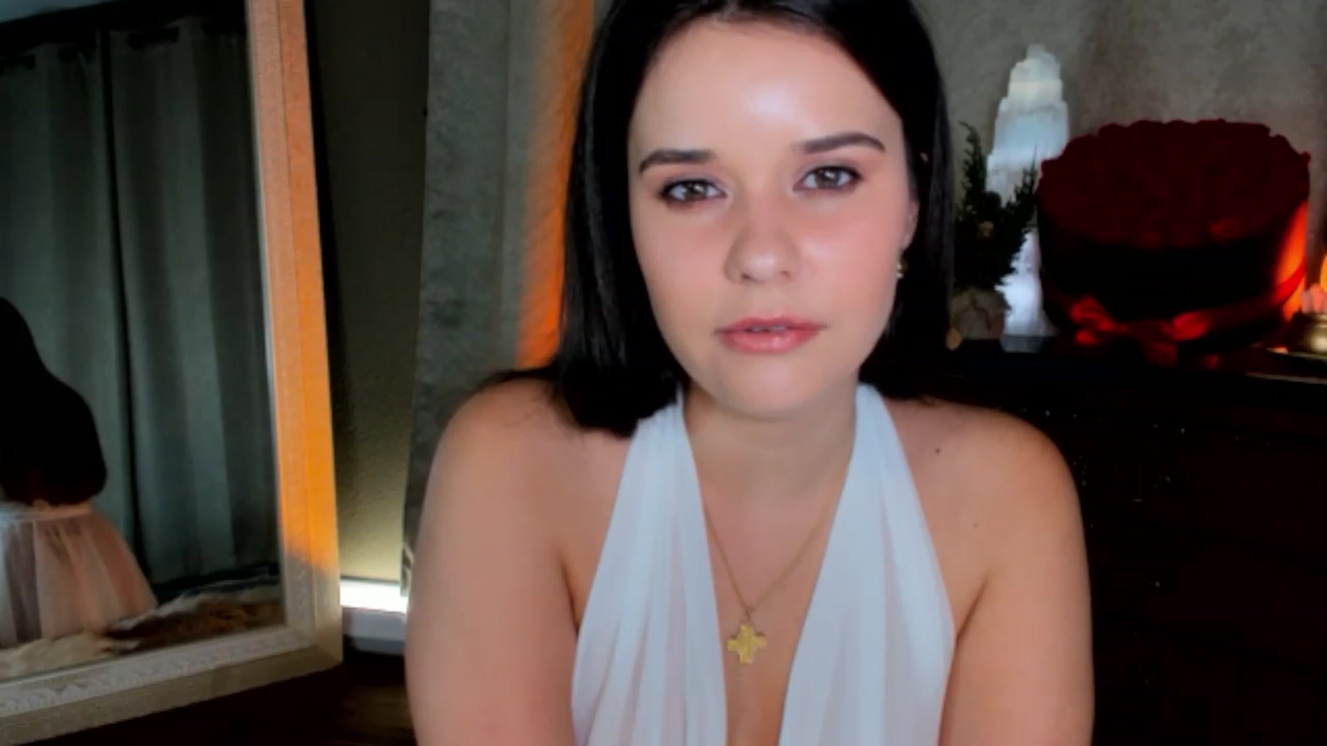 Gallery image thumbnail from SalenaStorm's myfreecams stream on, 02/06/2023, 04:41 image 7 of 20