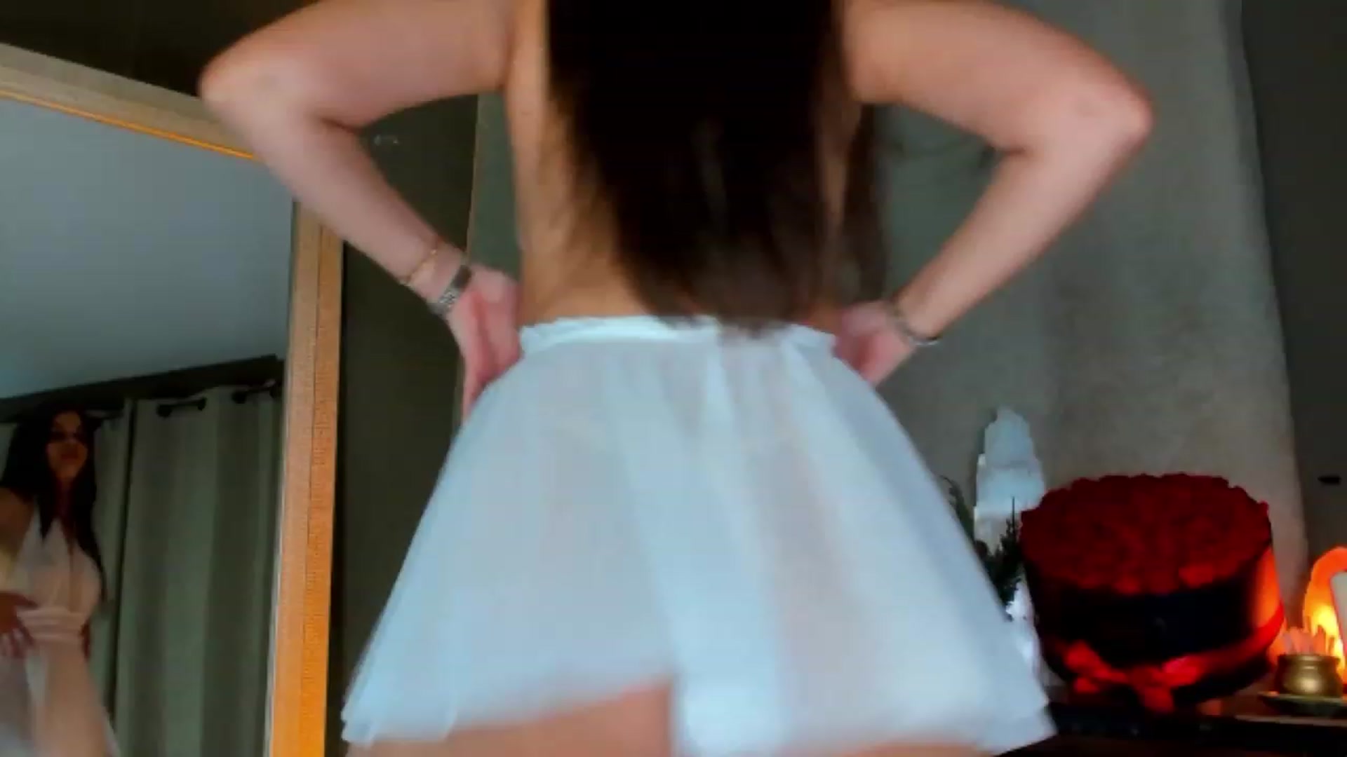 Gallery image thumbnail from SalenaStorm's myfreecams stream on, 02/06/2023, 04:41 image 1 of 20