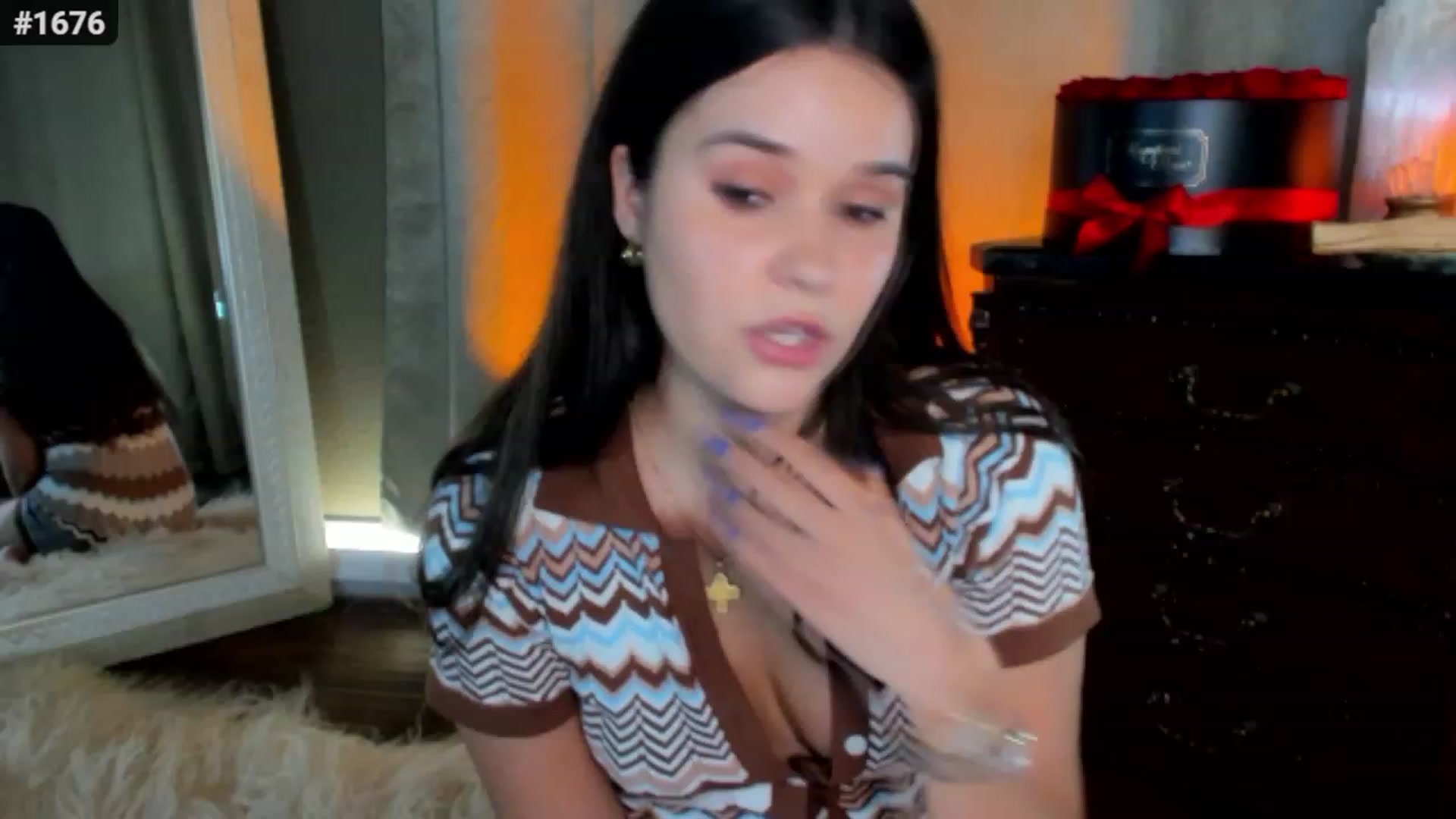 Gallery image thumbnail from SalenaStorm's myfreecams stream on, 04/22/2023, 02:19 image 10 of 20